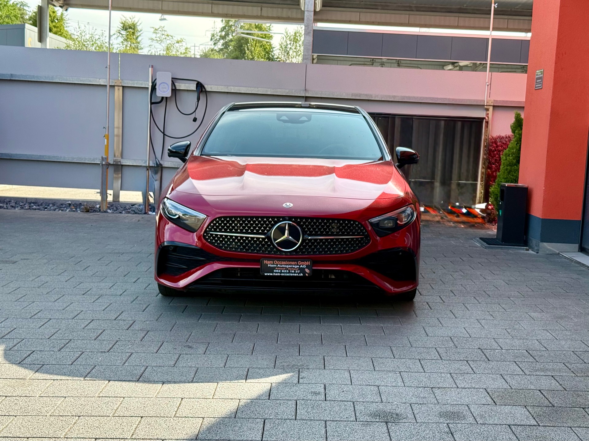 MERCEDES-BENZ A 200 7G-DCT AMG LINE