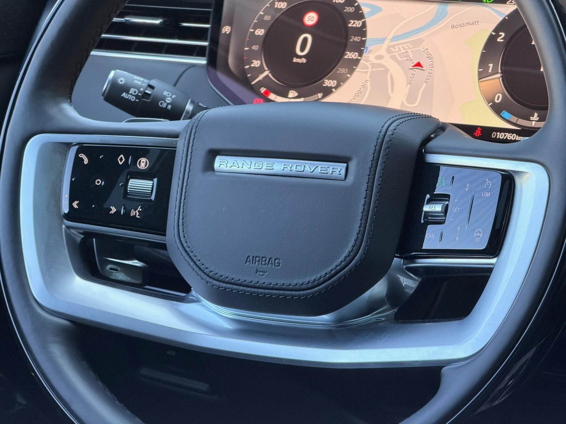 LAND ROVER Range Rover 4.4 V8 Autobiography LWB-image-9