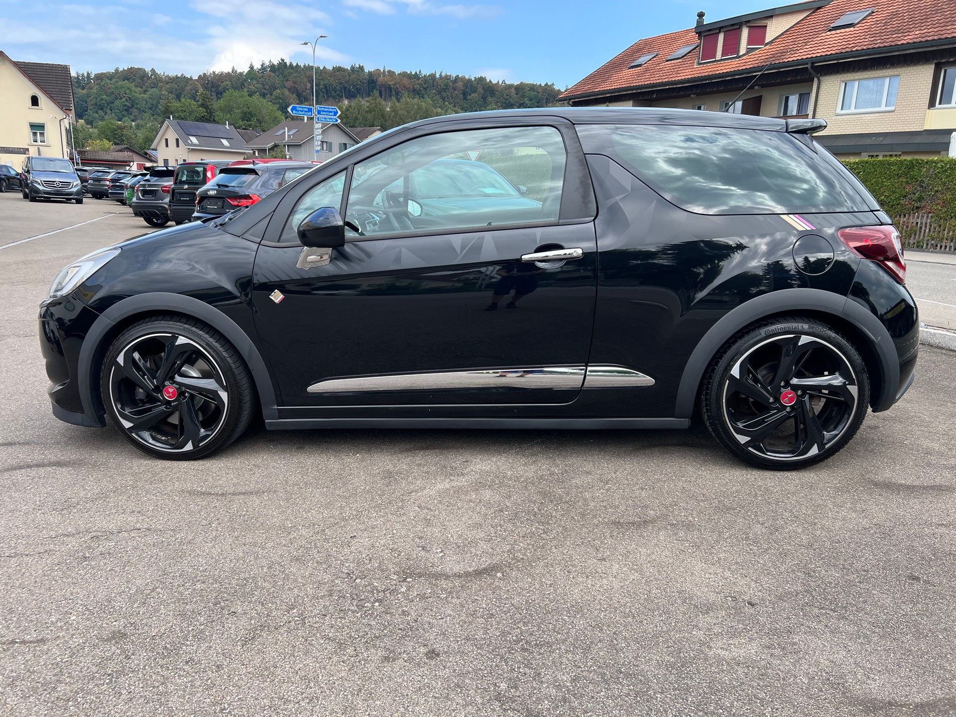 DS AUTOMOBILES DS 3 1.6 THP Performance Black Spezial-image-9