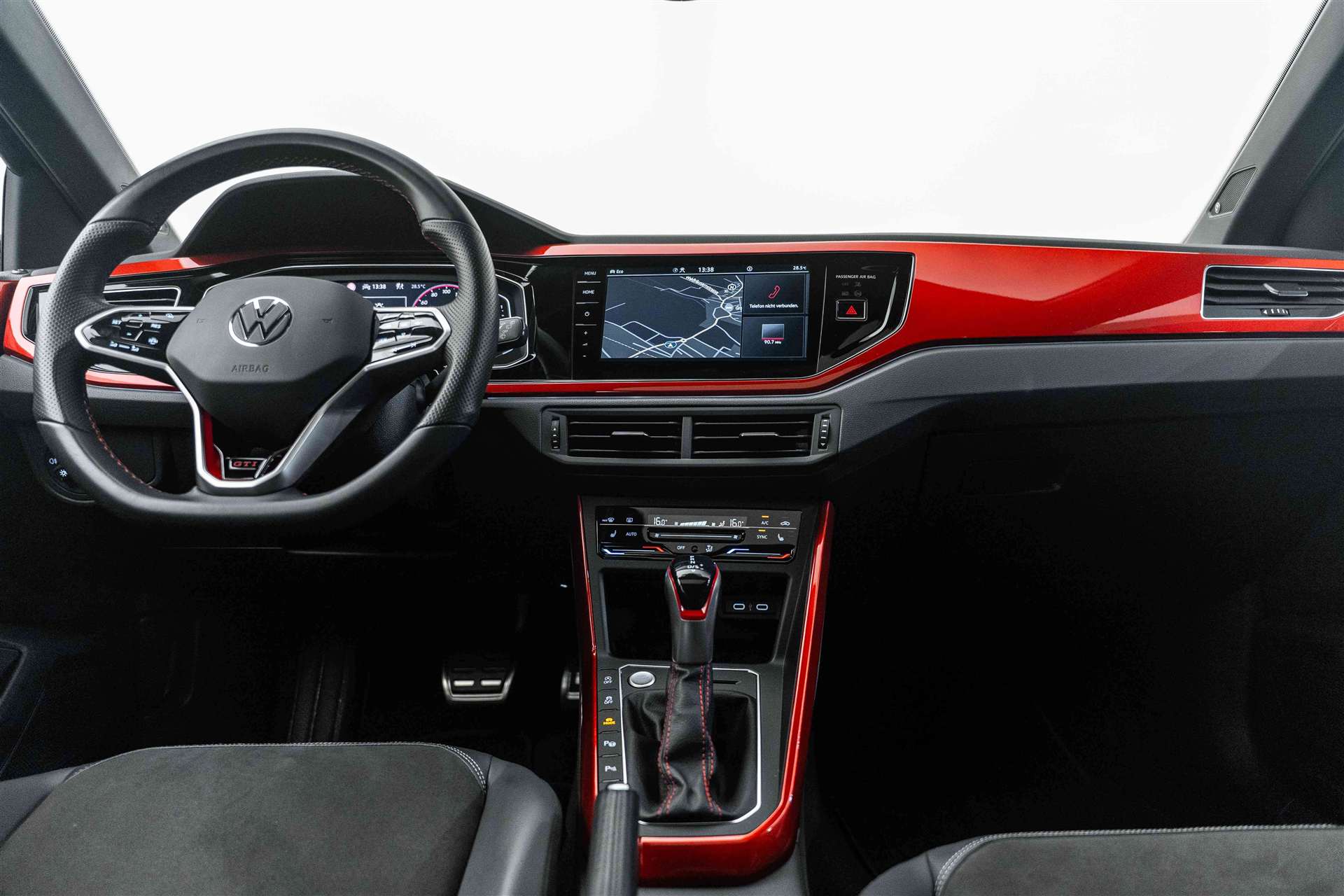 VW VW Polo 2.0 TSI GTI DSG Pano & Alcantara!-image-8