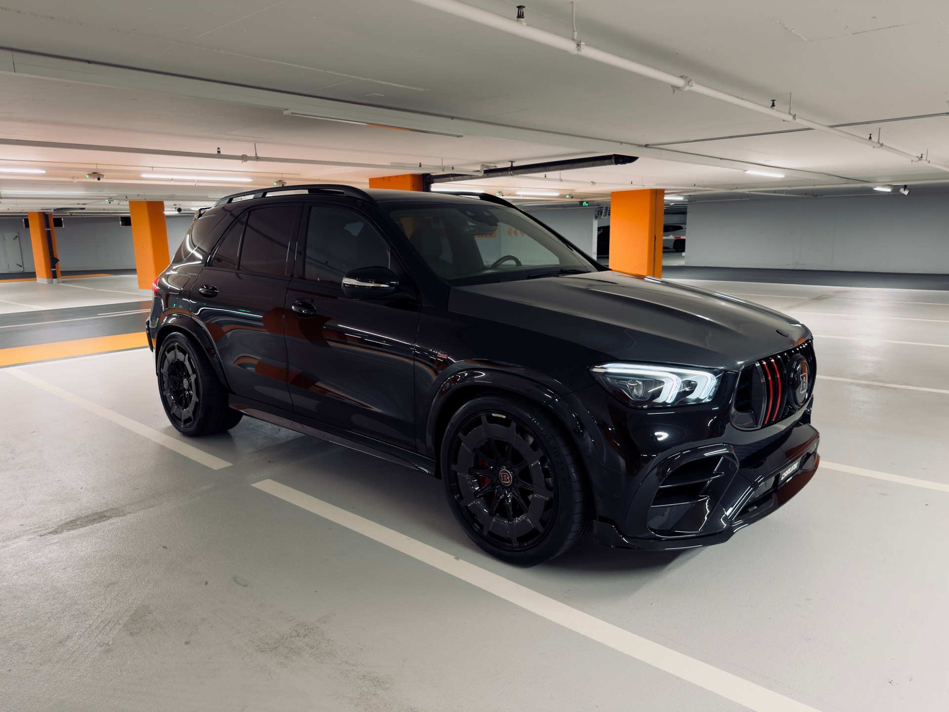 MERCEDES-BENZ GLE 63 S AMG BRABUS 4Matic+ 9G-Speedshift-showroom-element-2