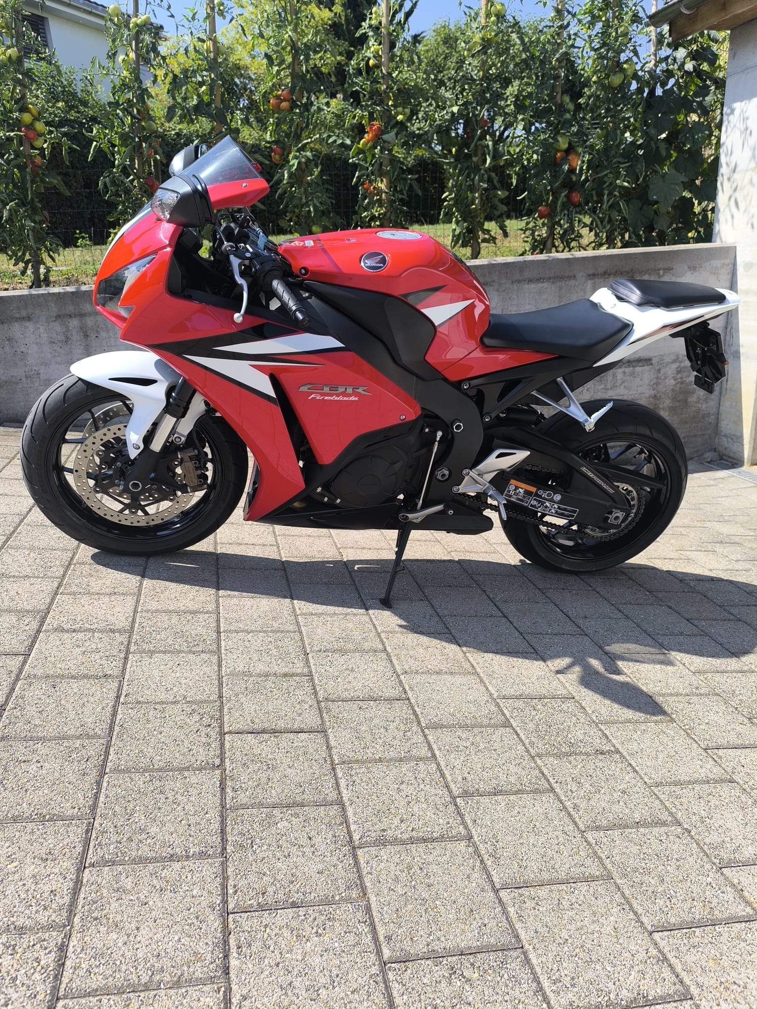 HONDA CBR 1000 RA ABS-image-7