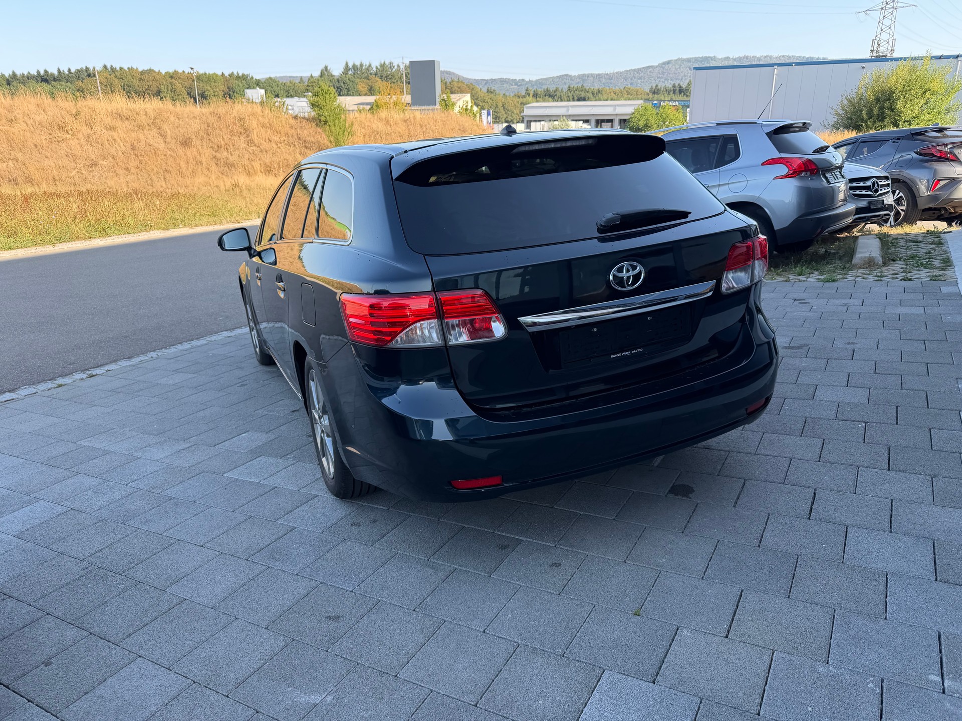 TOYOTA Avensis Sportswagon 2.0 Sol Premium Multidrive-image-7