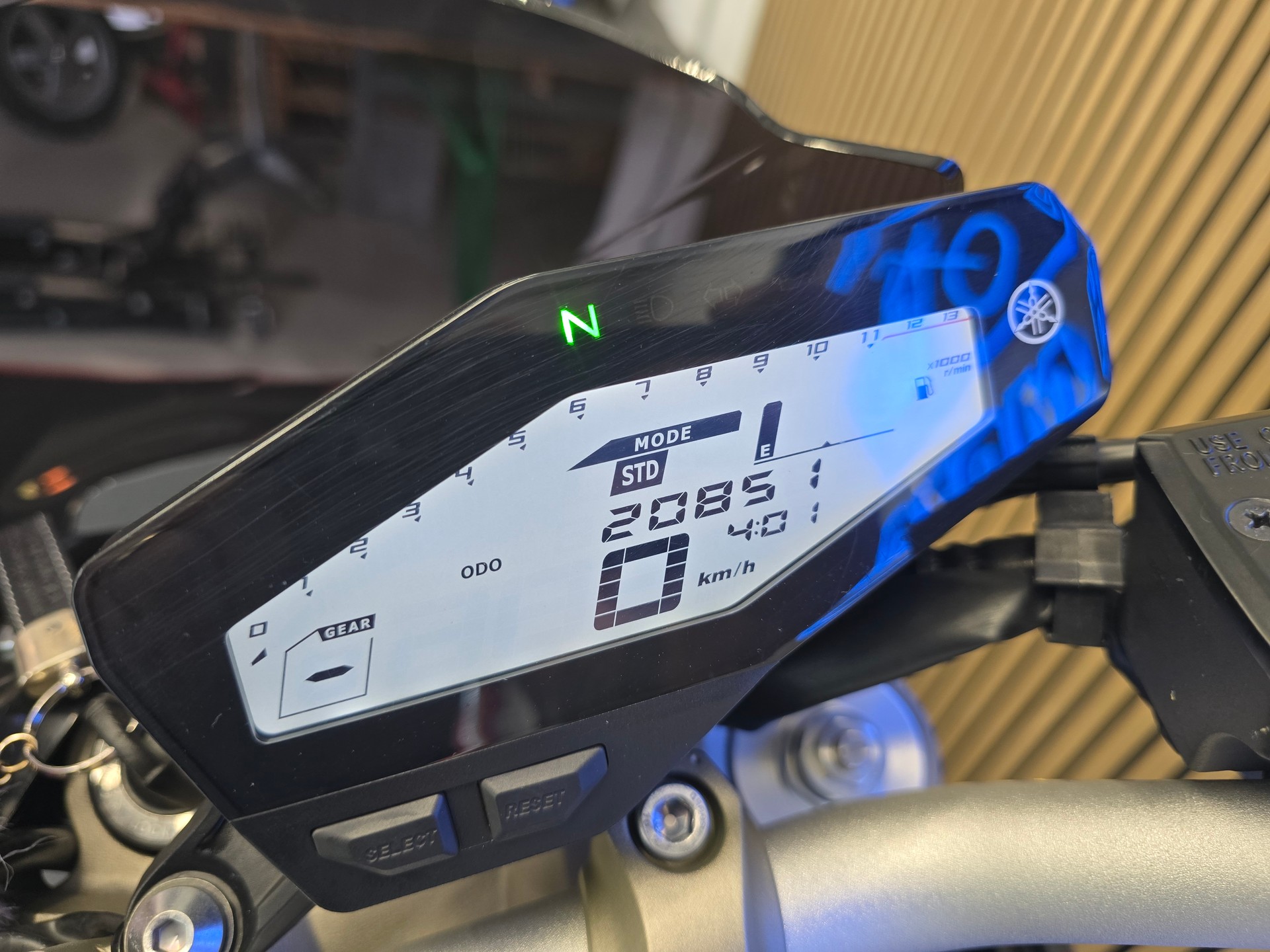 YAMAHA MT-09-image-4
