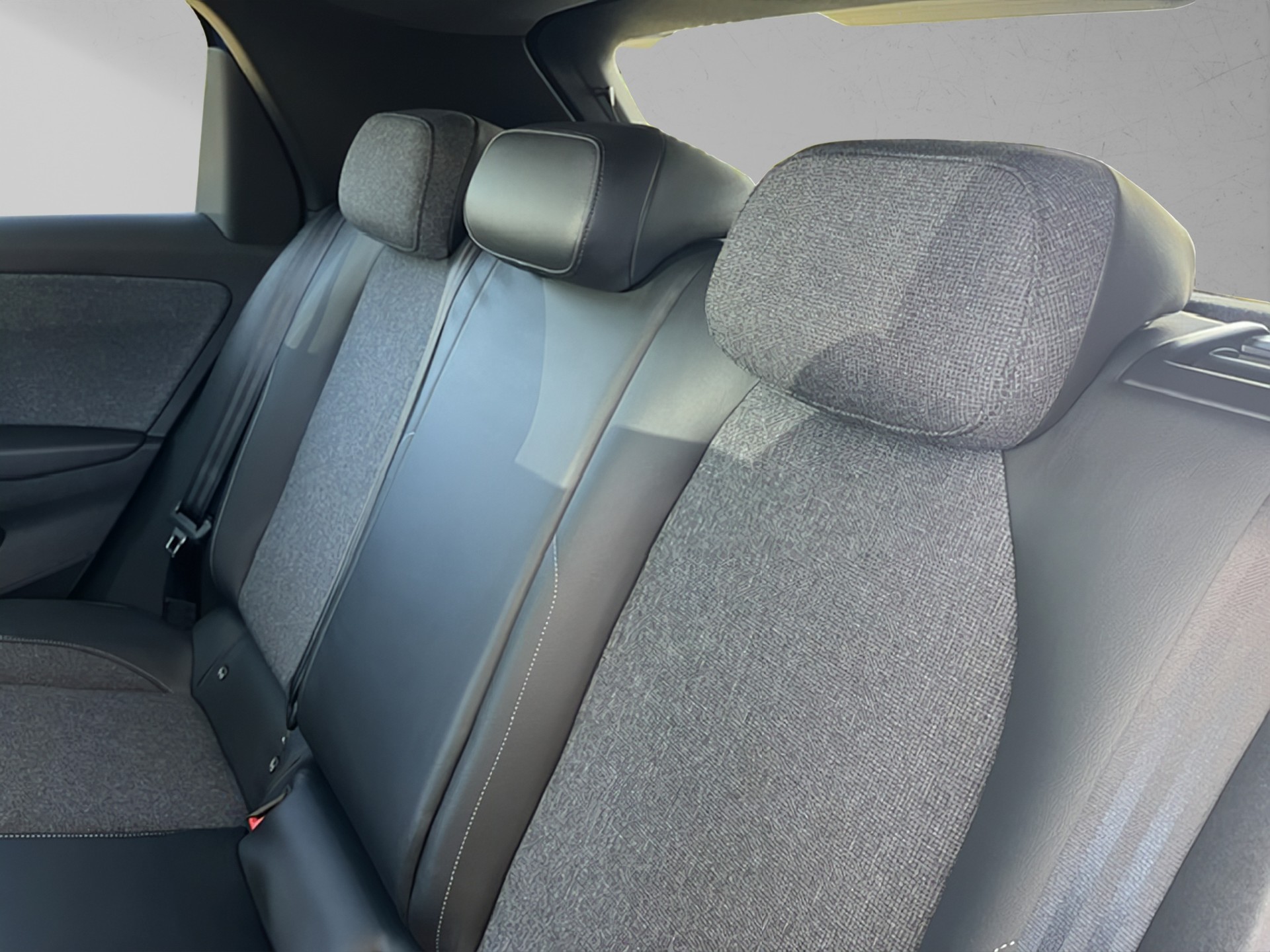 VW ID.Polo 52 kWh Style Edition One Plus-image-28