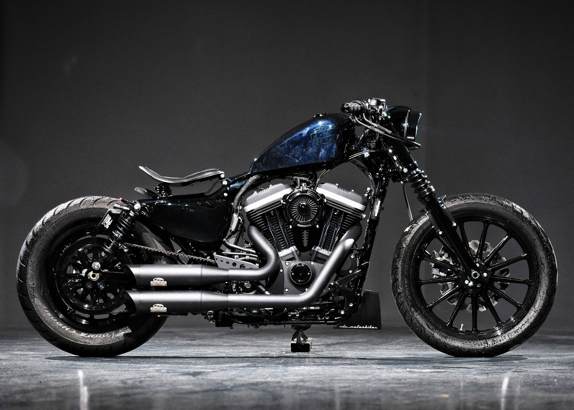 HARLEY-DAVIDSON XL 883 N Sportster Iron-image-0