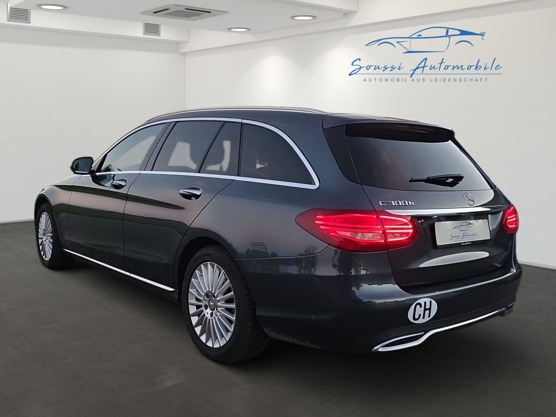 MERCEDES-BENZ C 300 BlueTEC Hybrid Exclusive 7G-Tronic-showroom-element-3