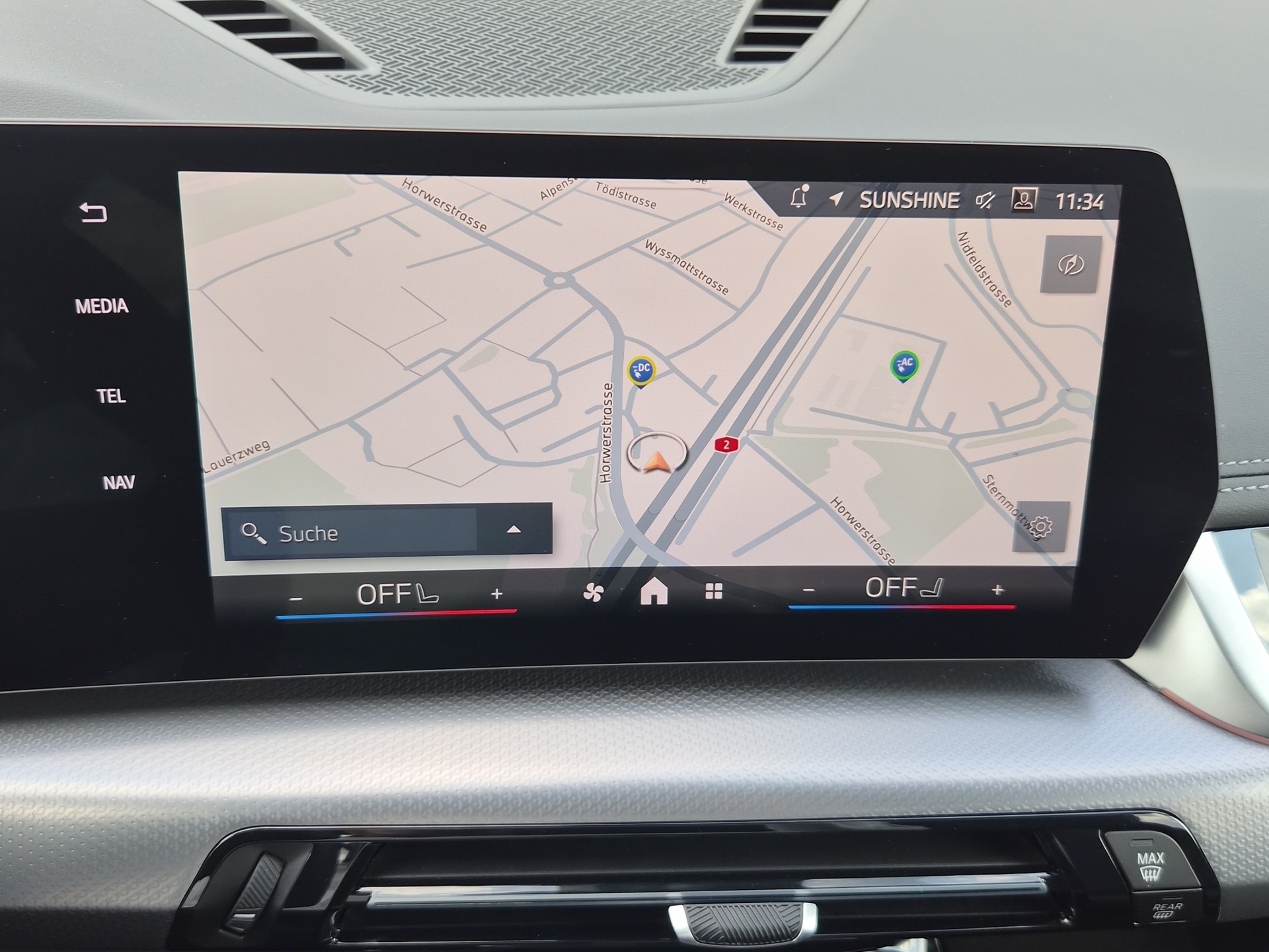 BMW iX1 xDrive 30 Edition M Sport-image-26