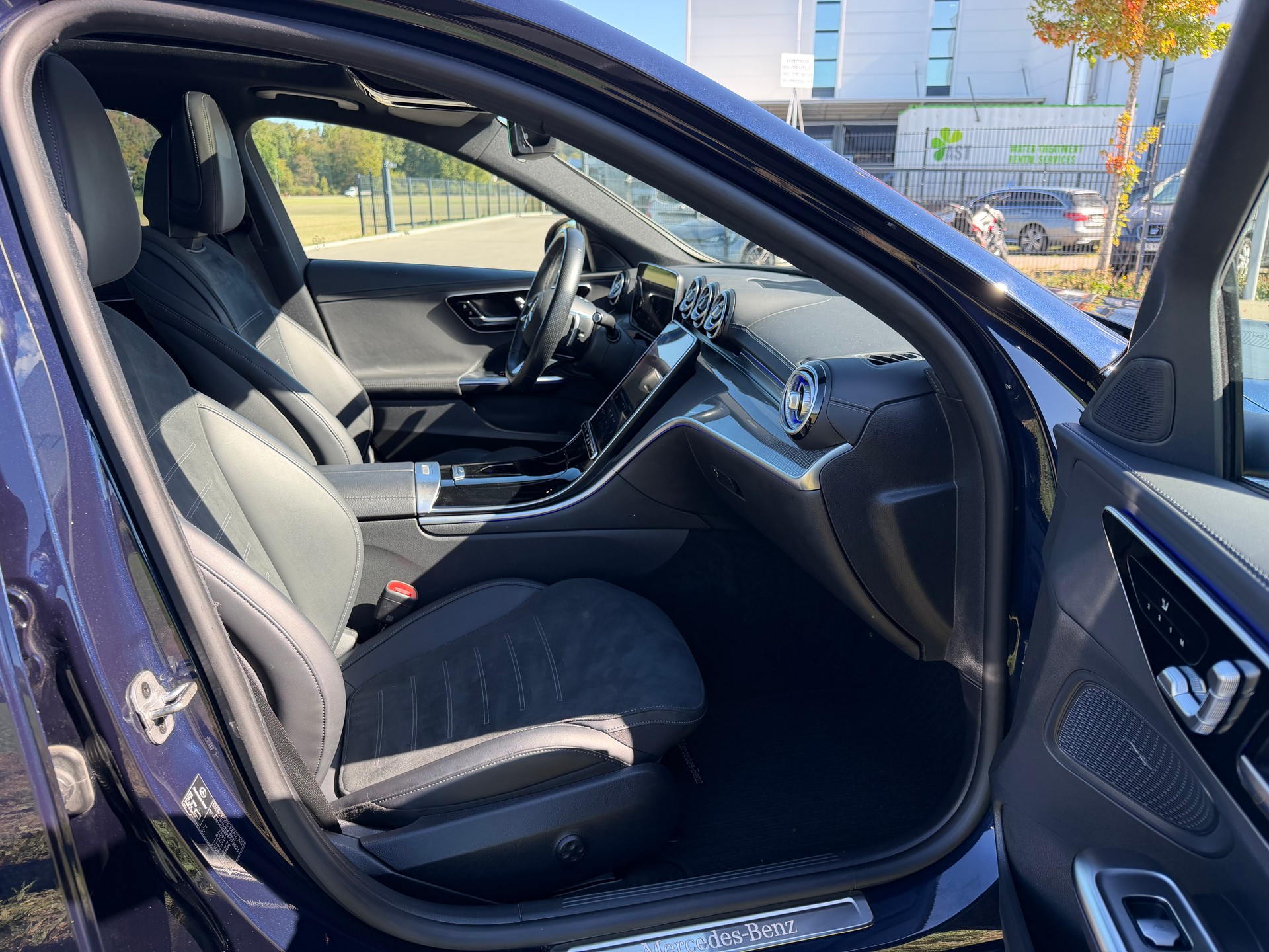 MERCEDES-BENZ C 300 T 4Matic* AMG Line*-360°-Kamera-image-24