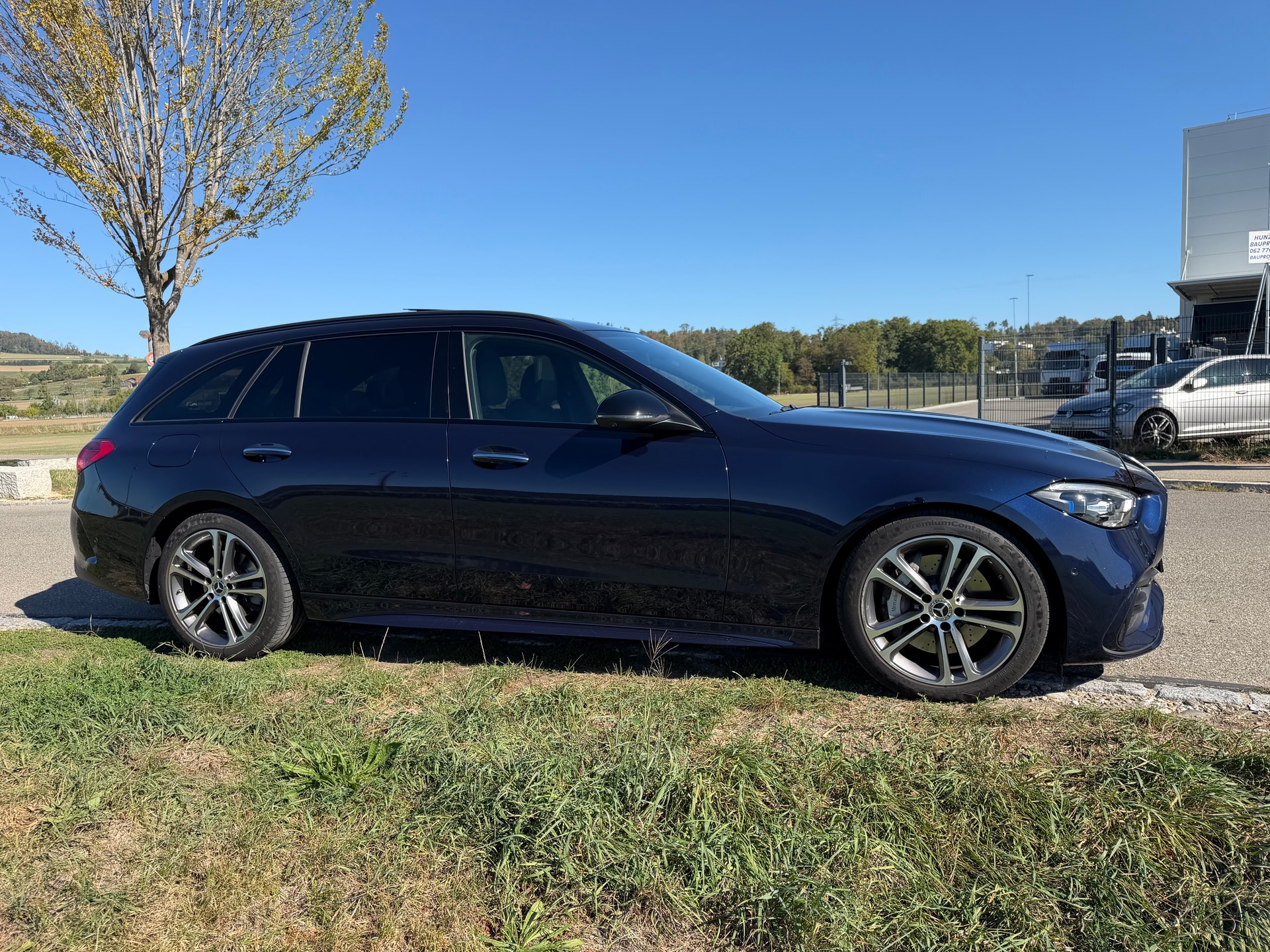 MERCEDES-BENZ C 300 T 4Matic* AMG Line*-360°-Kamera-image-13