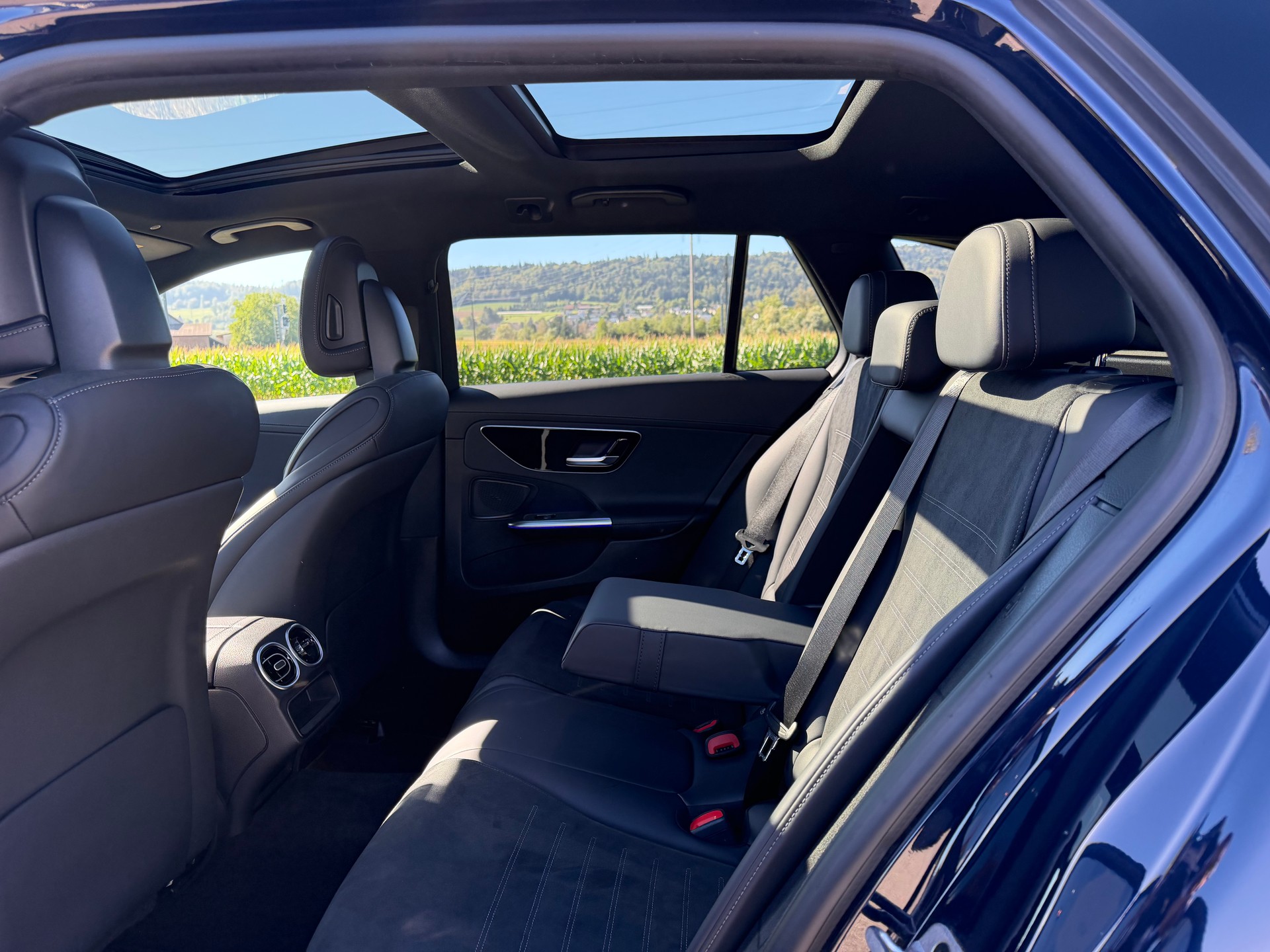 MERCEDES-BENZ C 300 T 4Matic* AMG Line*-360°-Kamera-image-23