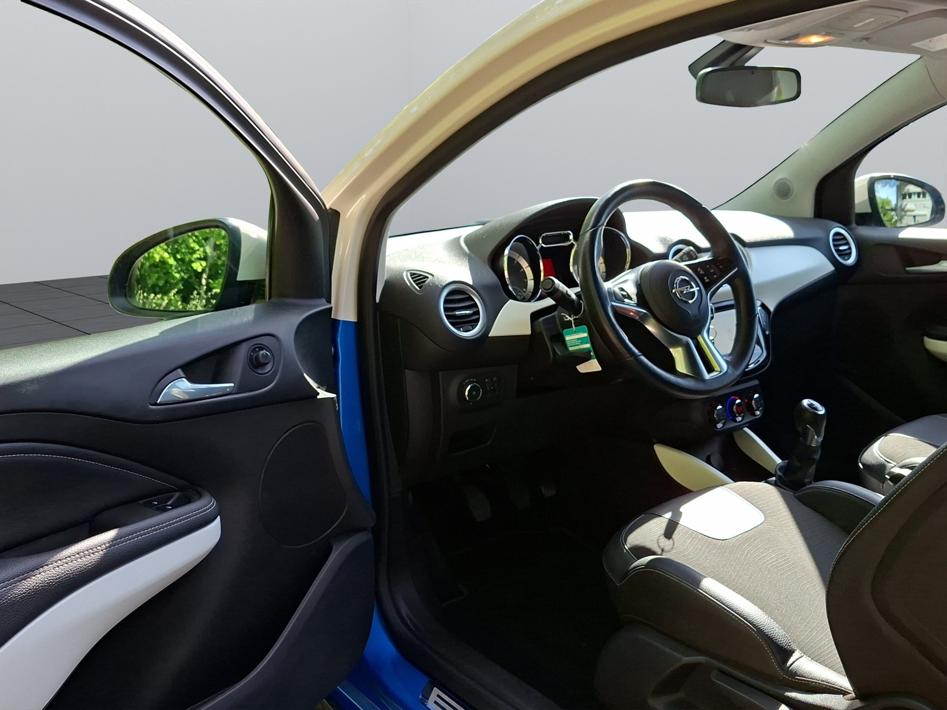 OPEL Adam 1.0 ecoFLEX Turbo ROCKS-image-12