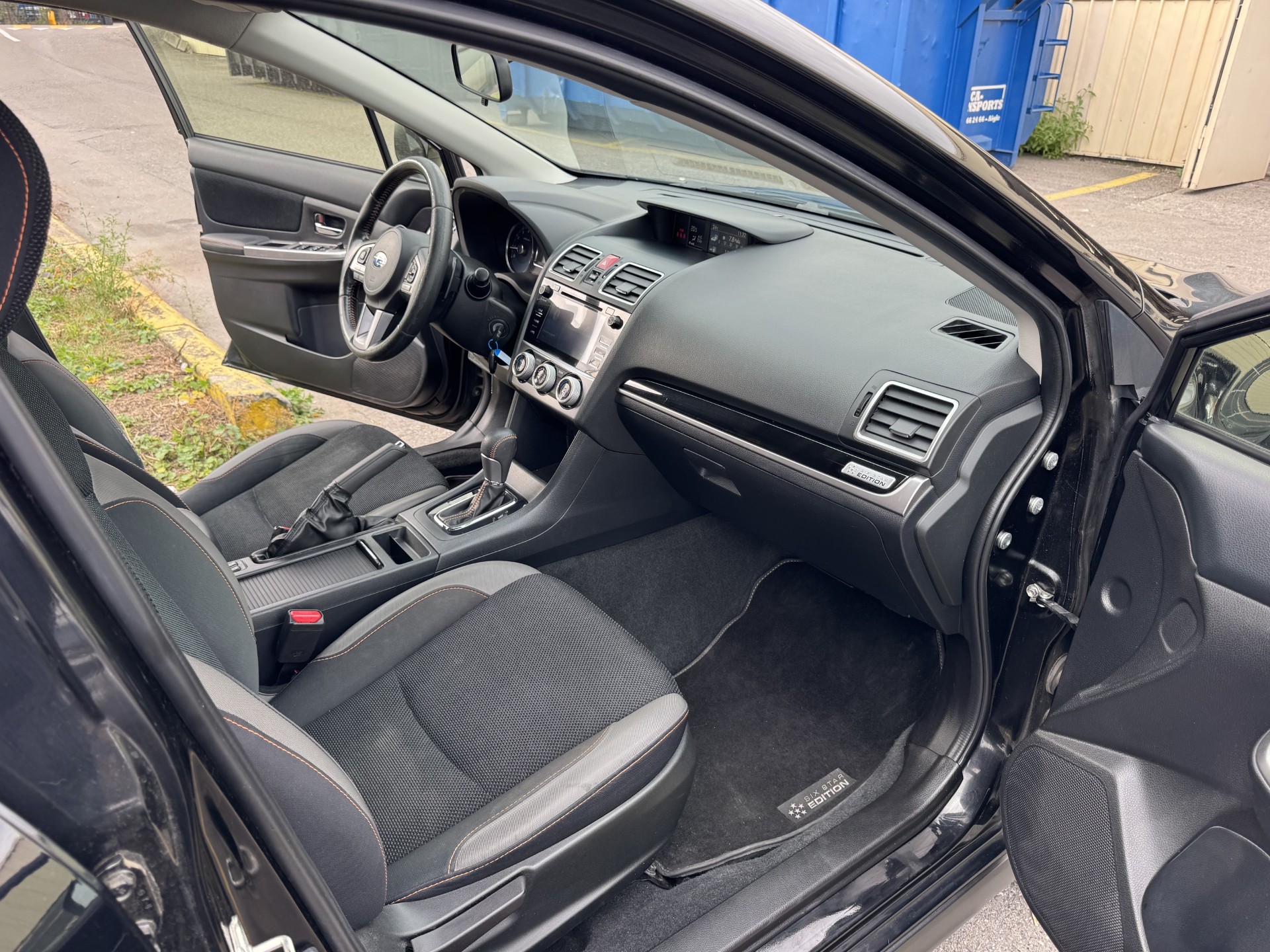 SUBARU XV 2.0 Swiss Three AWD CVT Six Star Ed.-image-12