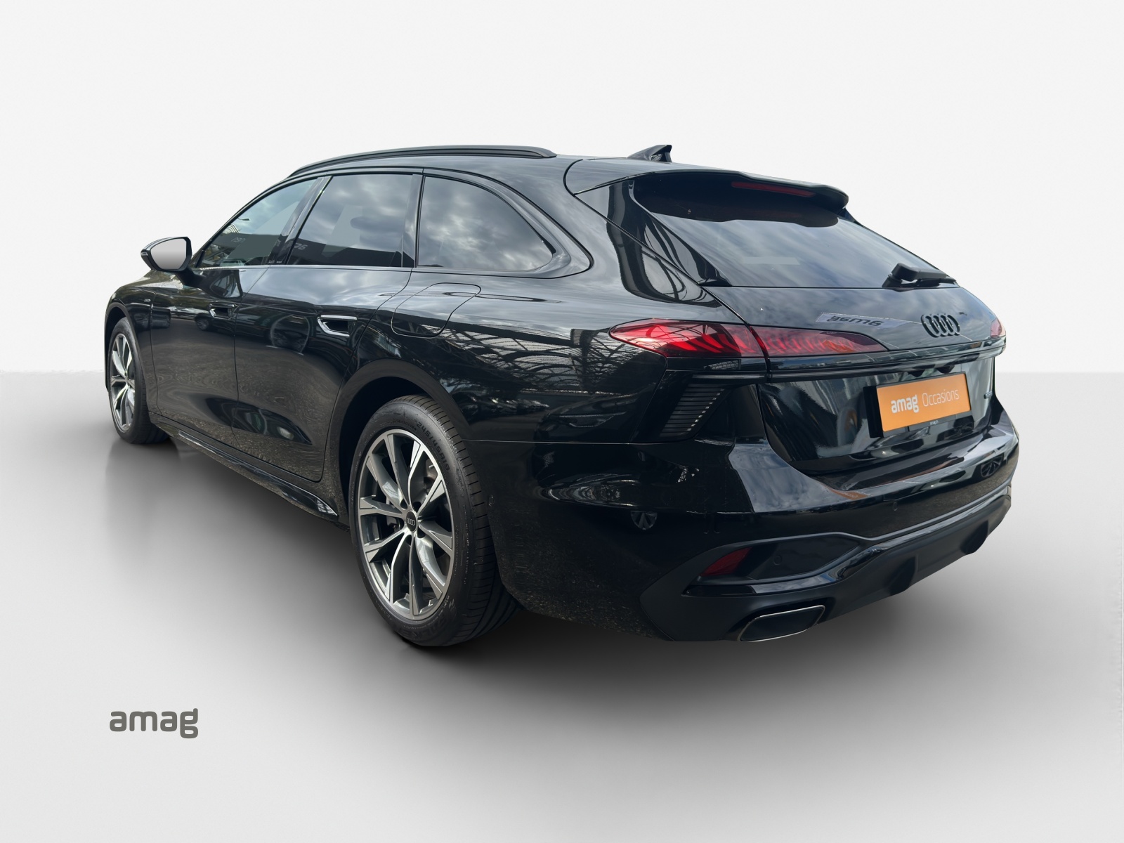 AUDI A6 Avant e-hybrid quattro 220 kW S tronic-image-2