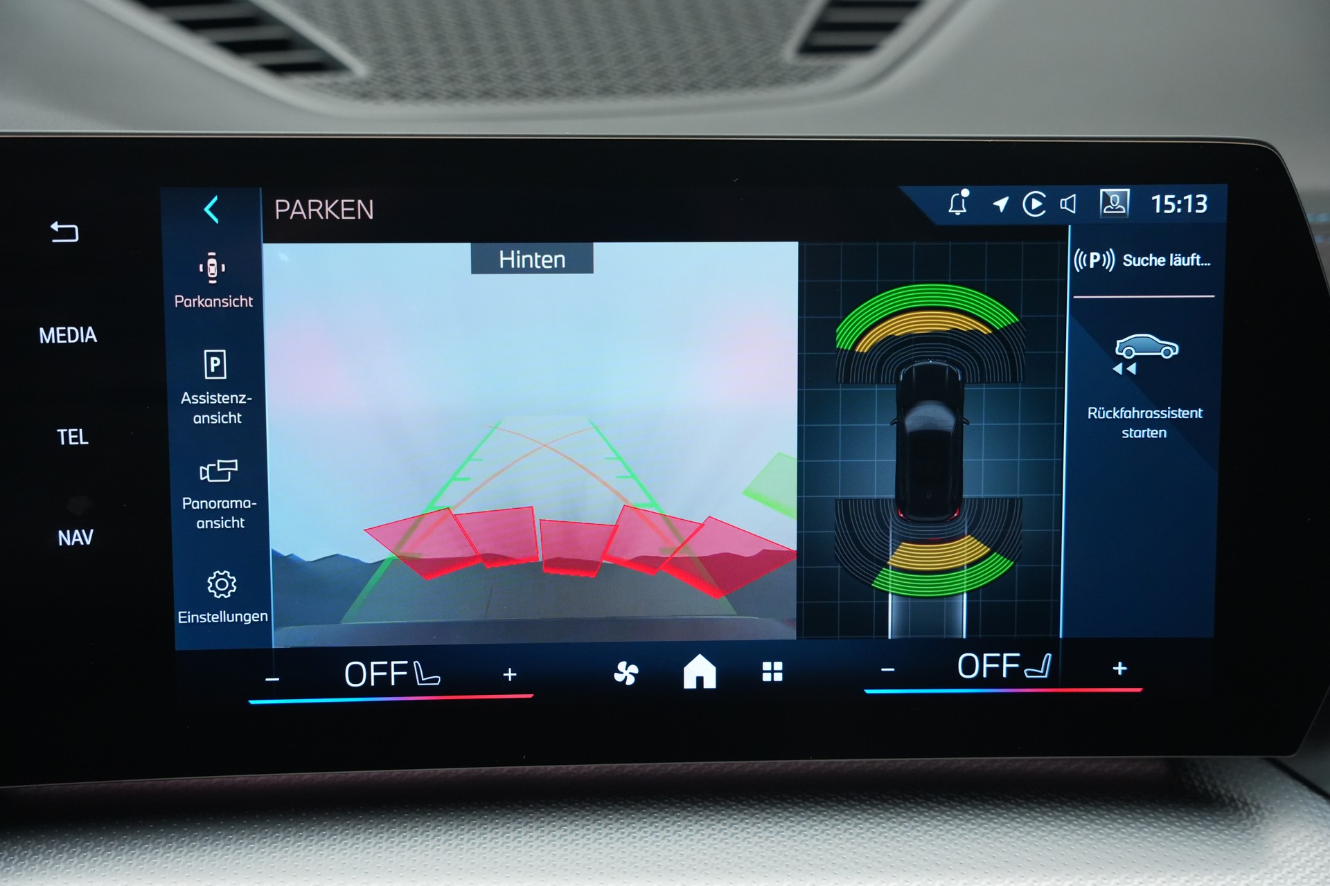 BMW X1 sDrive 18i M Sport *Panorama* *Harman/Kardon*-image-28