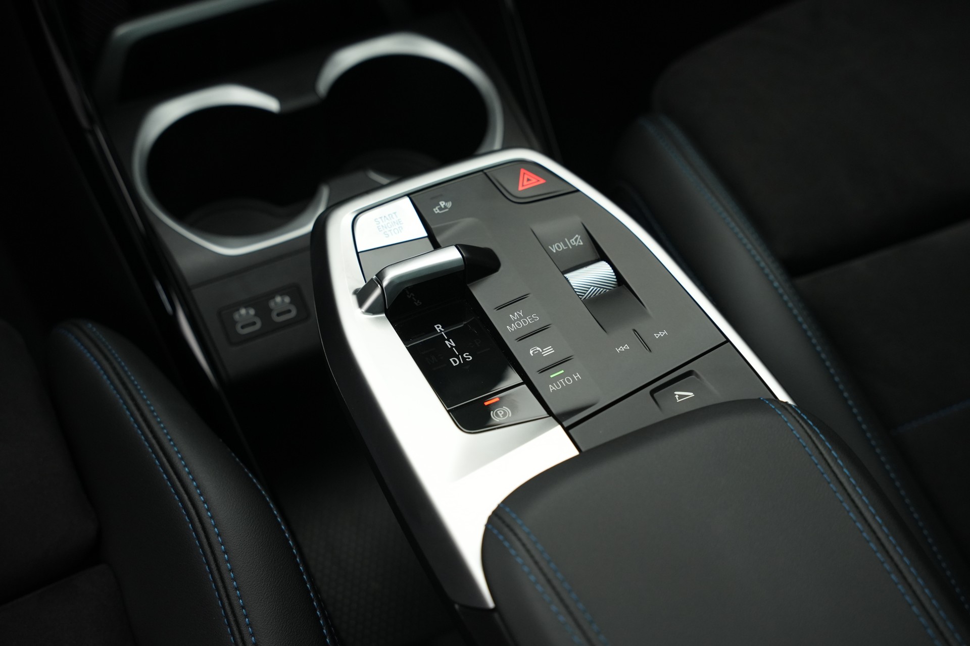 BMW X1 sDrive 18i M Sport *Panorama* *Harman/Kardon*-image-19