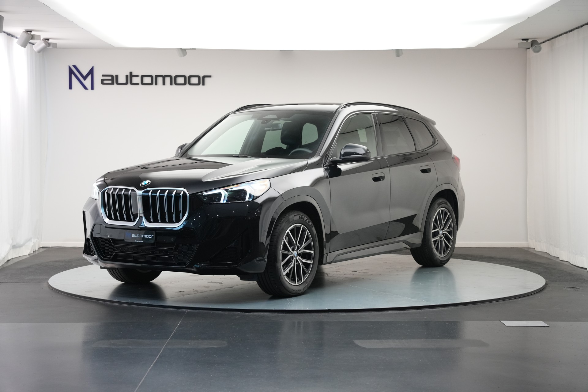 BMW X1 sDrive 18i M Sport *Panorama* *Harman/Kardon*