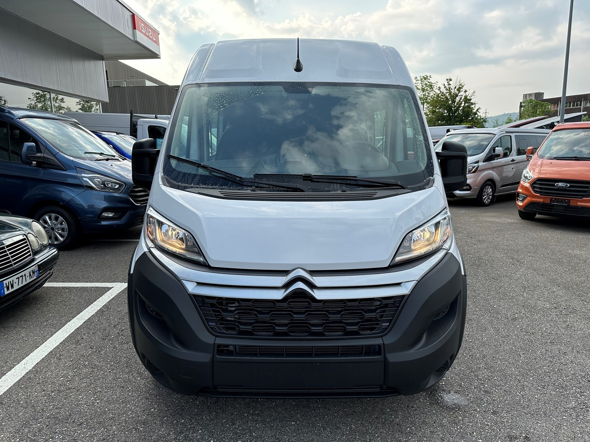 CITROEN Jumper 35 2.2 BHDI 140PS L4H2 7 Sitze, GARANTIE 4 JAHRE! Nur bei uns - Finanzierung OHNE Zins möglich! Alle Grössen verfügbar!-showroom-element-1