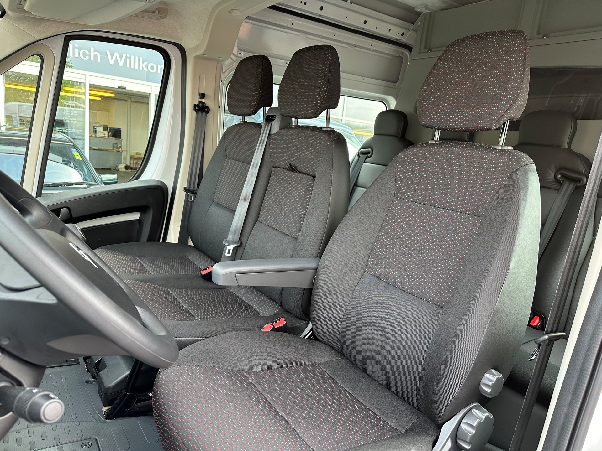 CITROEN Jumper 35 2.2 BHDI 140PS L4H2 7 Sitze, GARANTIE 4 JAHRE! Nur bei uns - Finanzierung OHNE Zins möglich! Alle Grössen verfügbar!-image-7