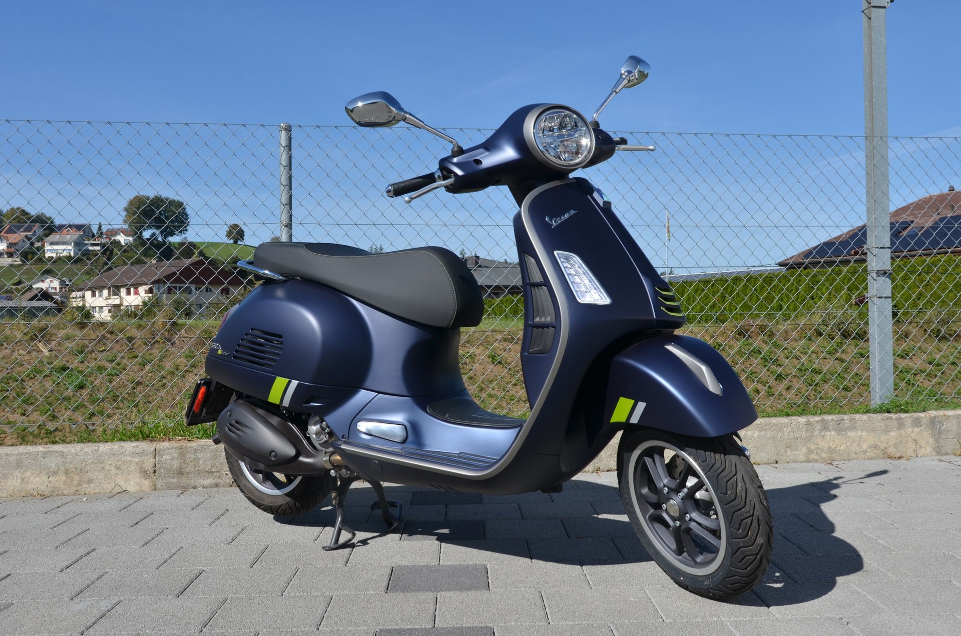 PIAGGIO Vespa GTS 300 Super Tech ABS-image-3
