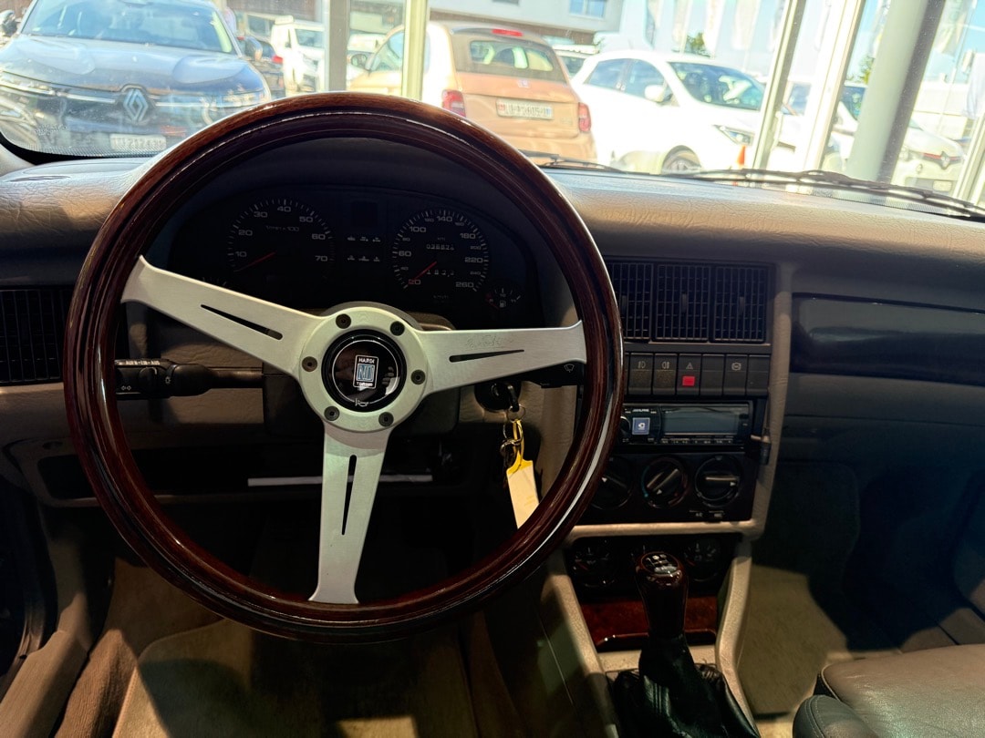 AUDI Cabriolet 2.3 E-image-10
