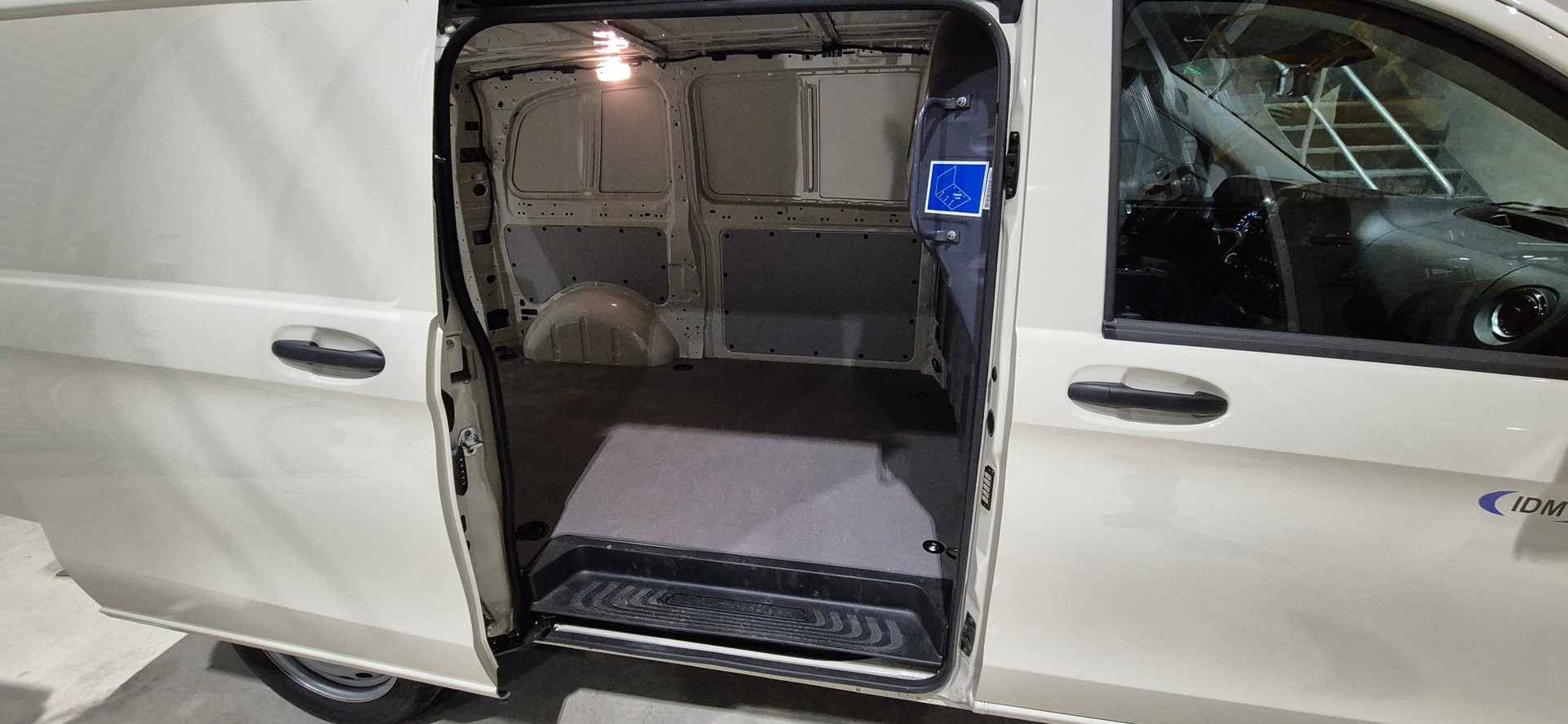 MERCEDES-BENZ Vito 116 CDI 9G-Tronic 4M Base-image-4