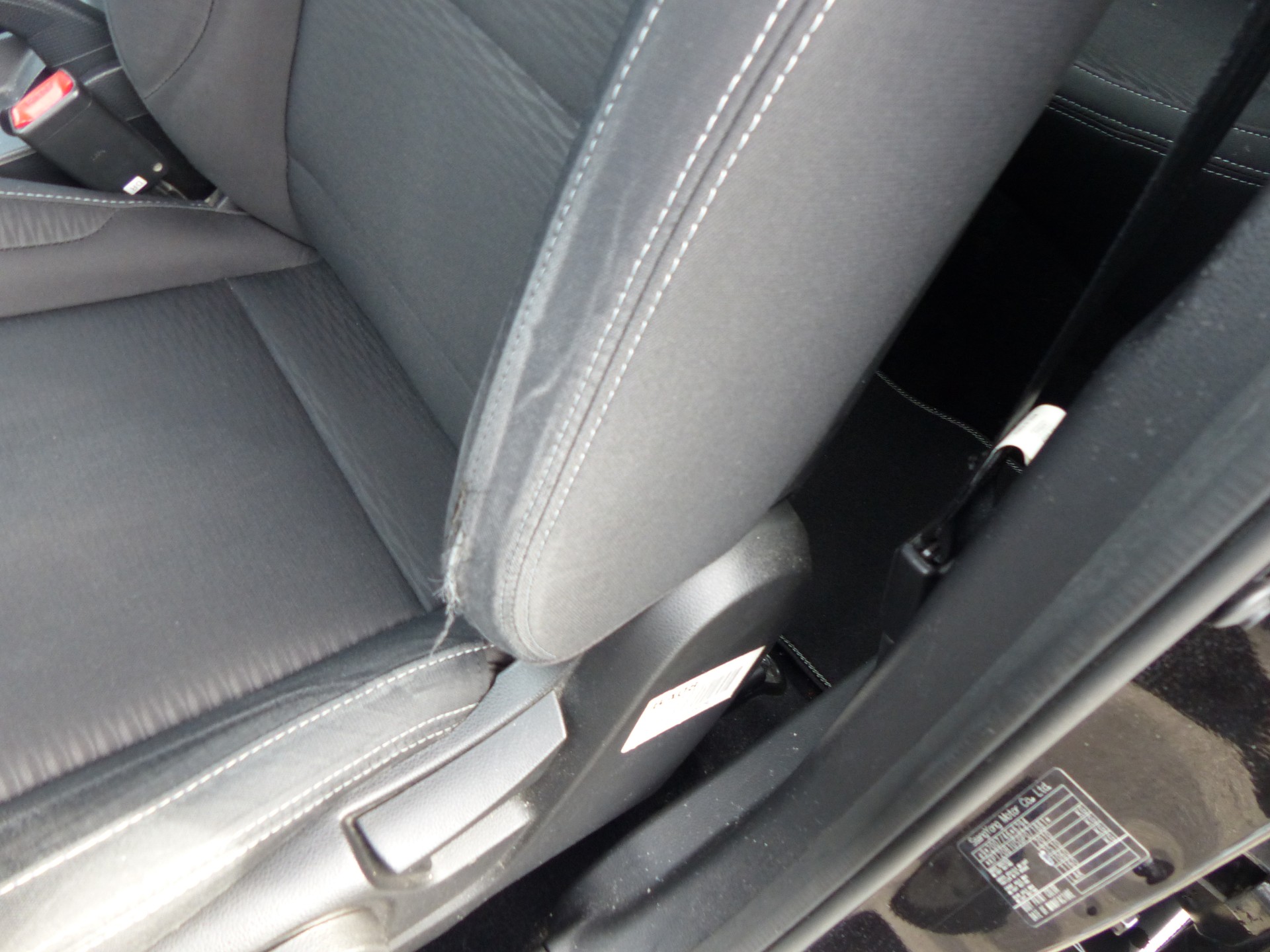 KGM-SsangYong Tivoli 1.6 eXDi Crystal 4WD-image-20