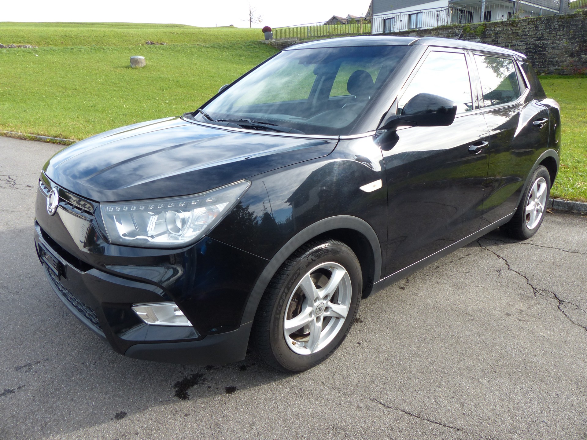 KGM-SsangYong Tivoli 1.6 eXDi Crystal 4WD