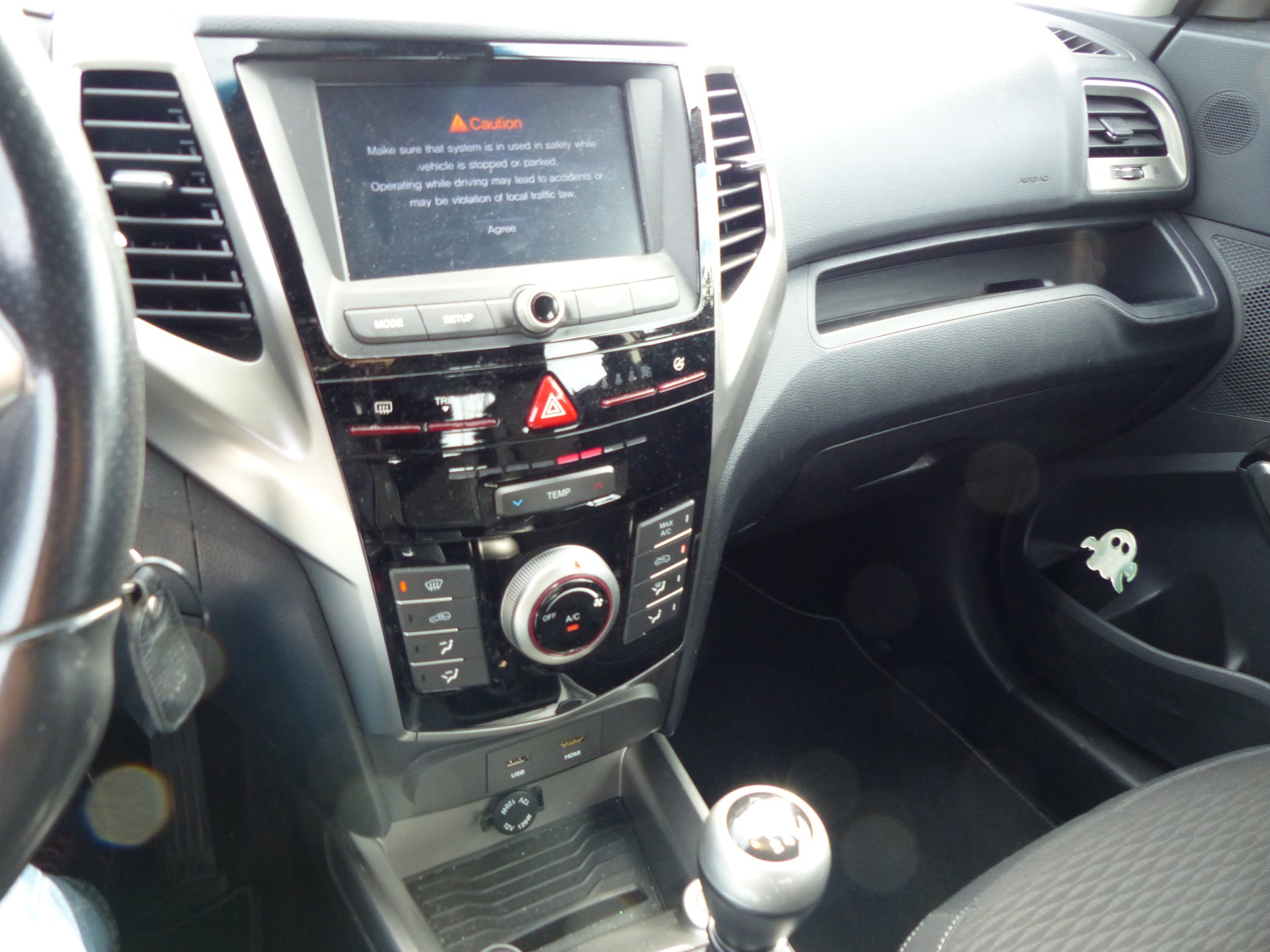 KGM-SsangYong Tivoli 1.6 eXDi Crystal 4WD-image-11