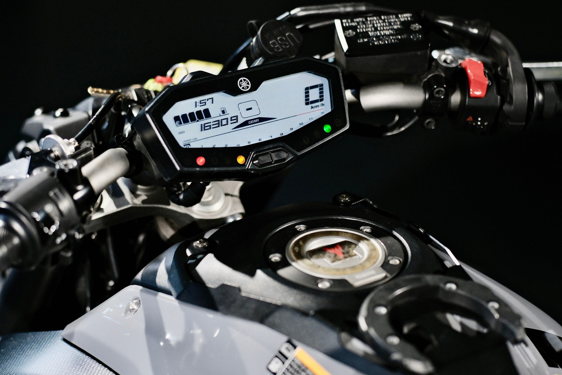 YAMAHA MT-07 ABS-image-15