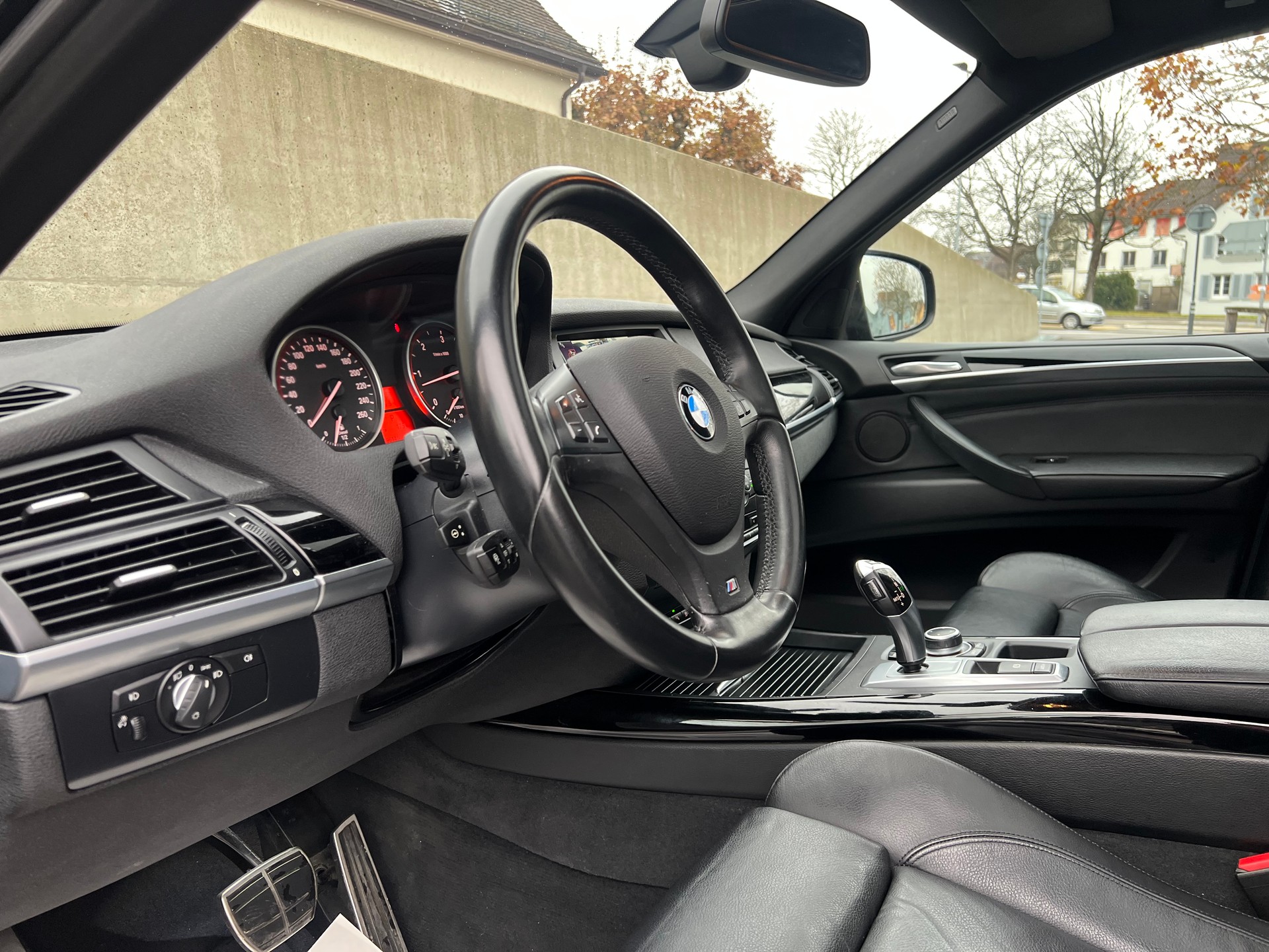 BMW X5 xDrive 40d Steptronic-image-4