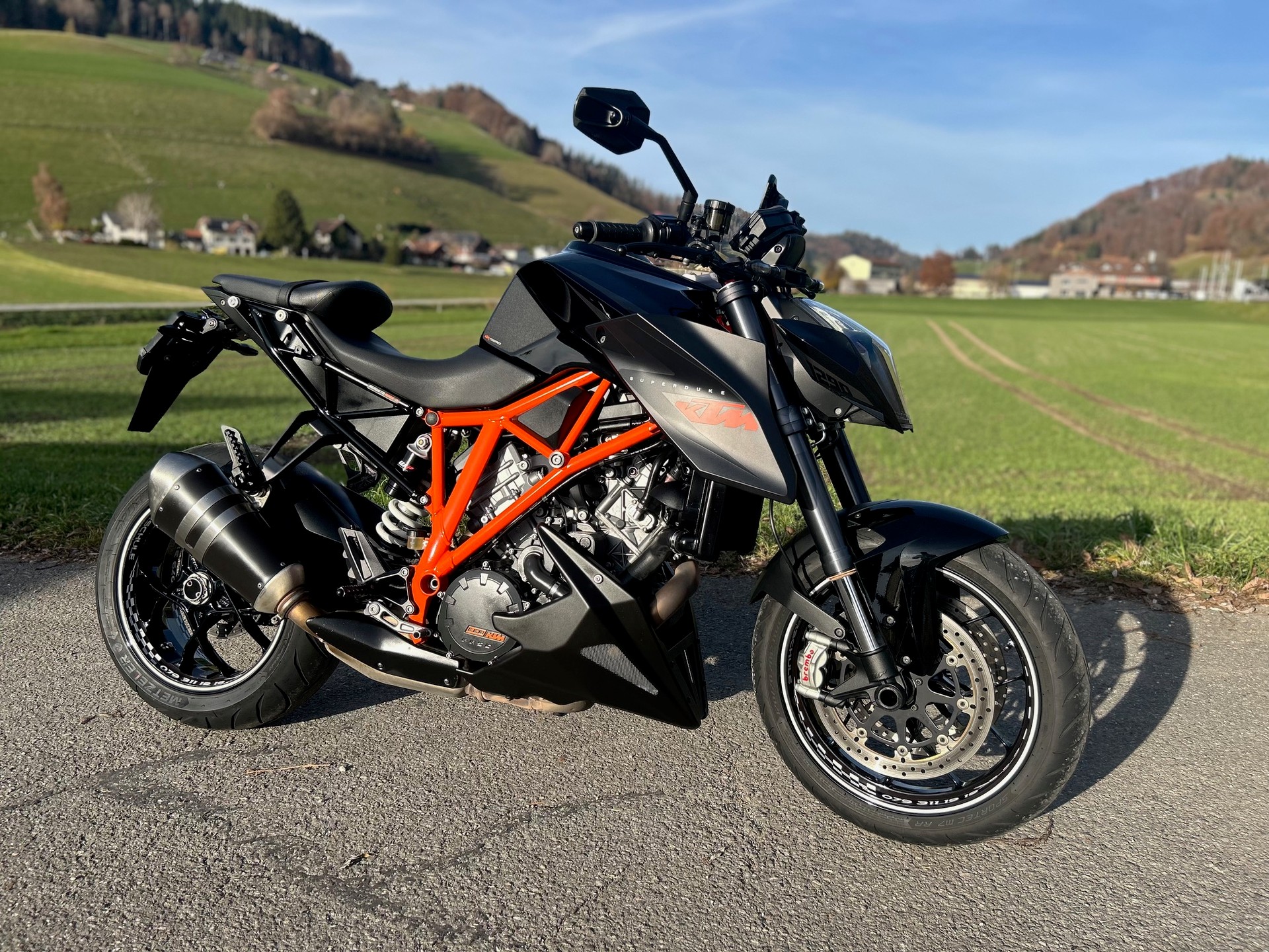 KTM 1290 Super Duke R-image-0