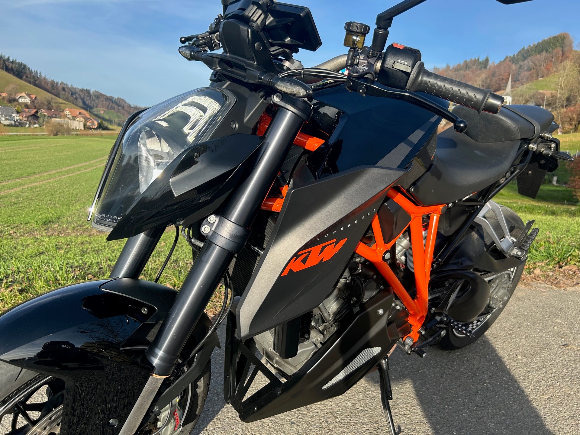 KTM 1290 Super Duke R-image-5