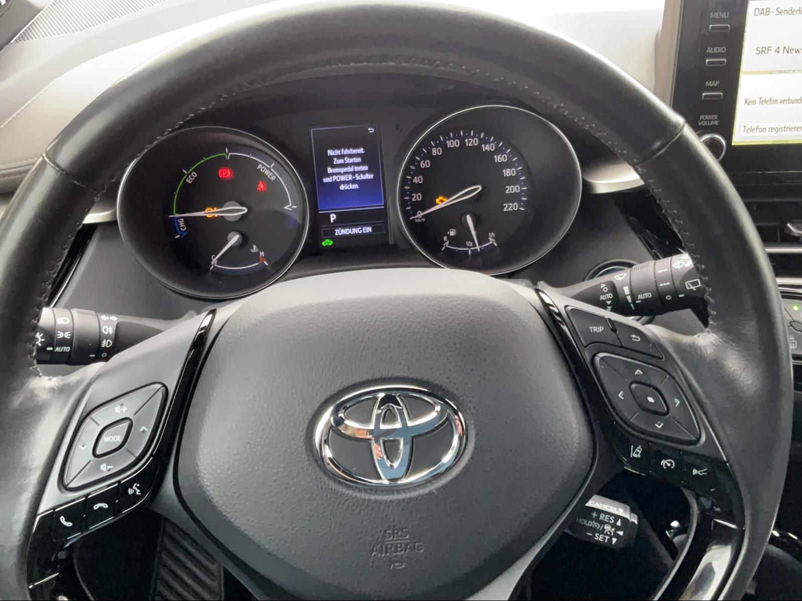 TOYOTA C-HR 2.0 VVTi HSD Launch Edition-image-2