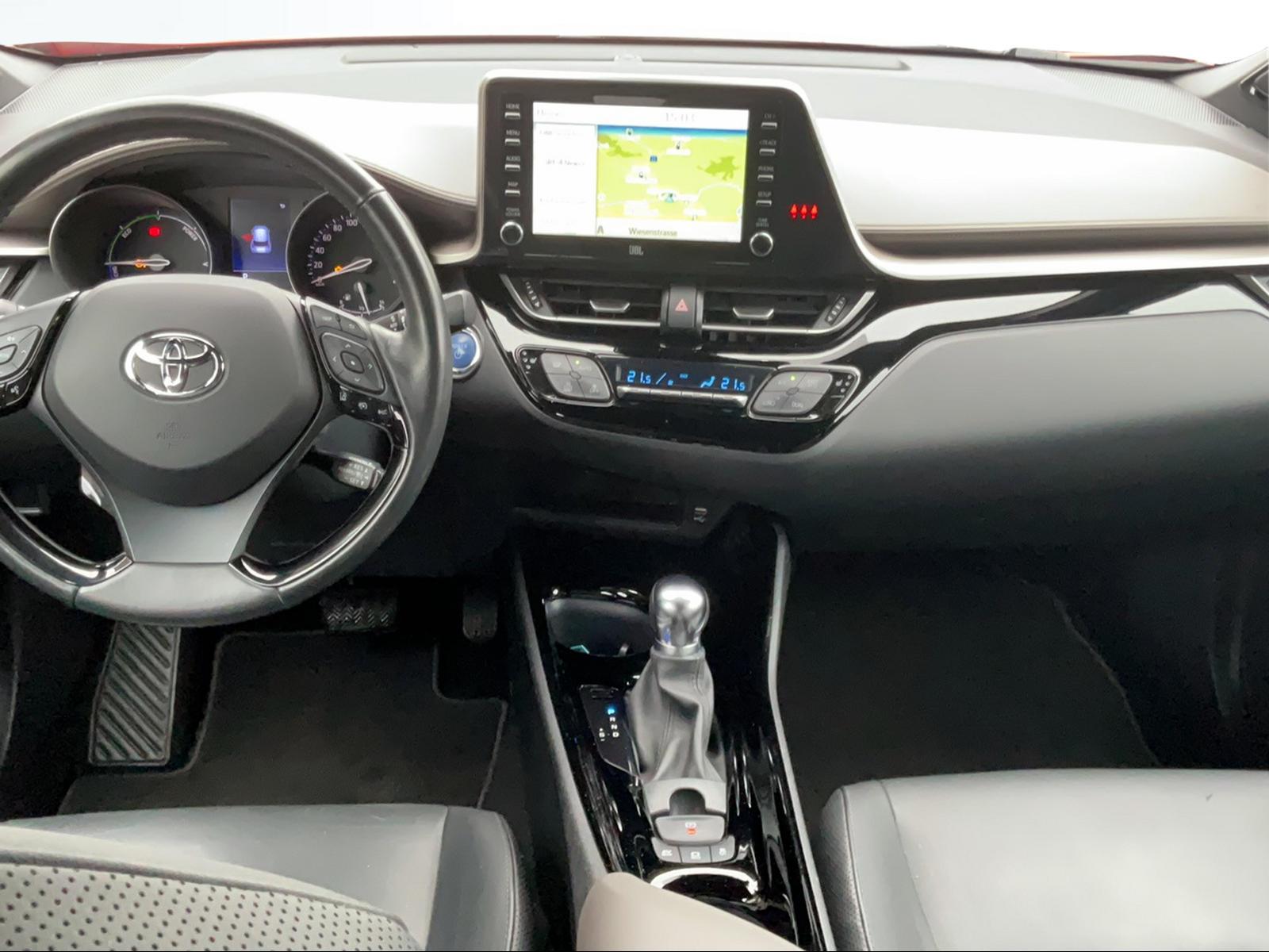 TOYOTA C-HR 2.0 VVTi HSD Launch Edition-image-7