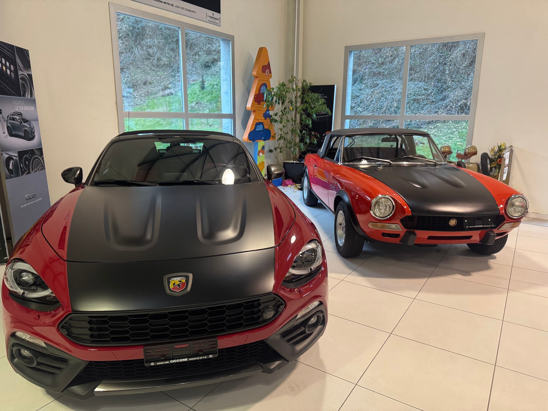 FIAT 124 Spider 1.4 TB Abarth Automatic-image-1