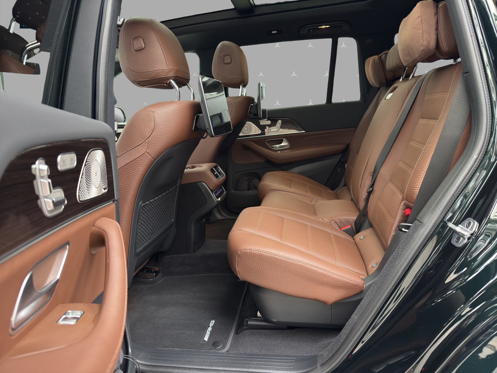 MERCEDES-BENZ GLS 450 d 4Matic 9G-Tronic-image-15