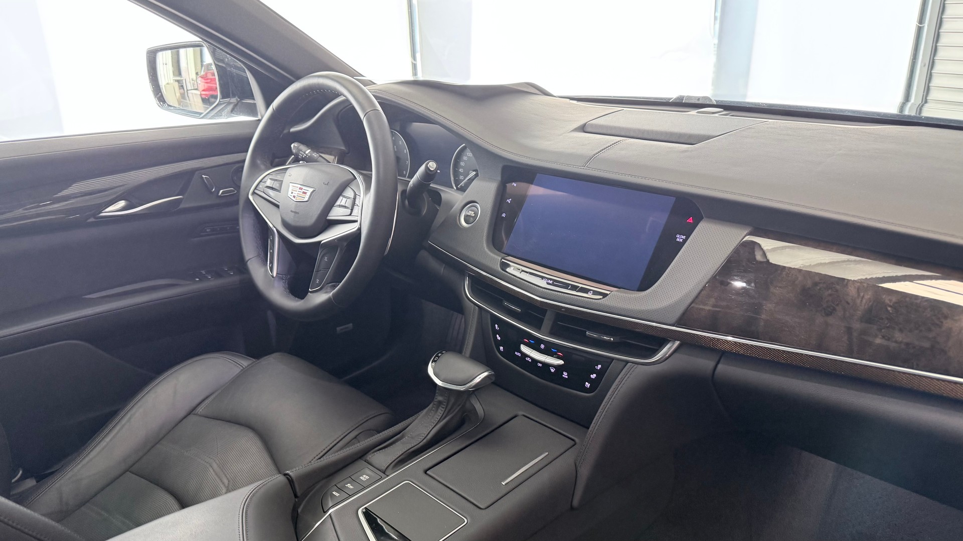 CADILLAC CT6 3.0 TT Luxury AWD-image-22