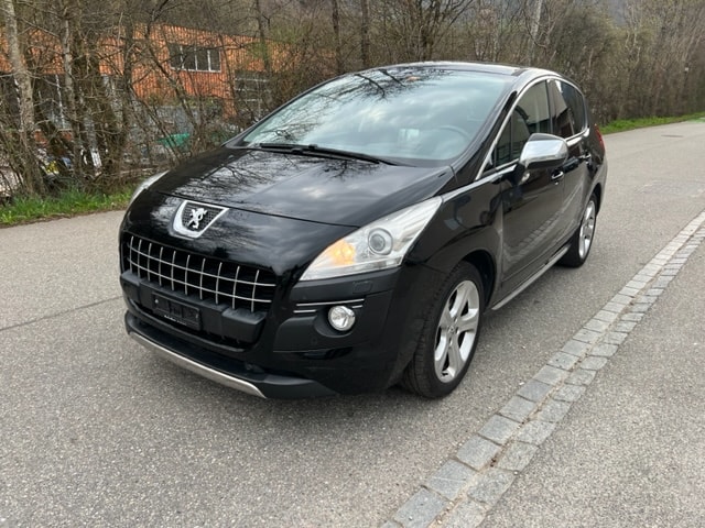 PEUGEOT 3008 1.6 16V T Sport Pack