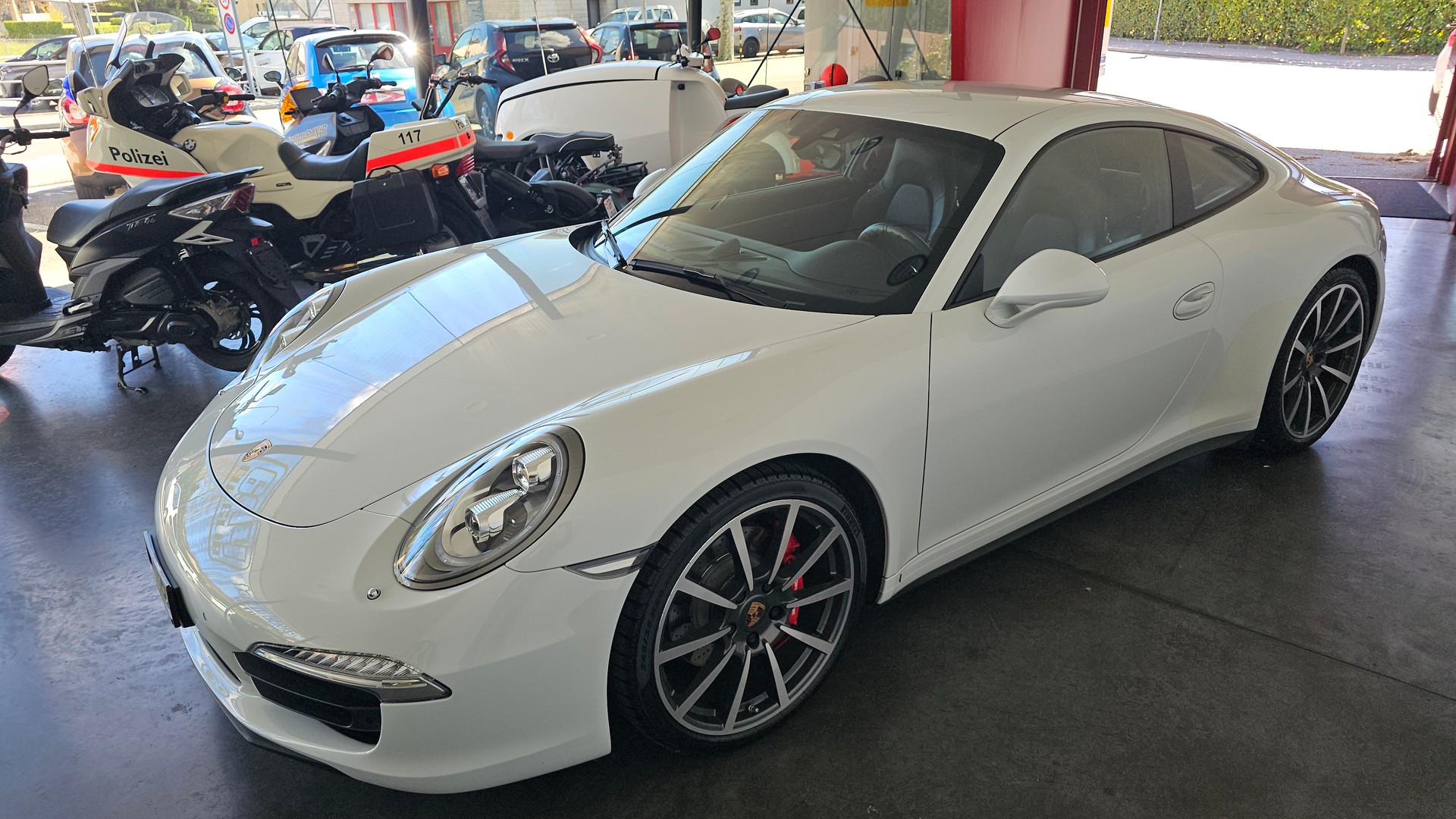 PORSCHE 911 Carrera 4S PDK