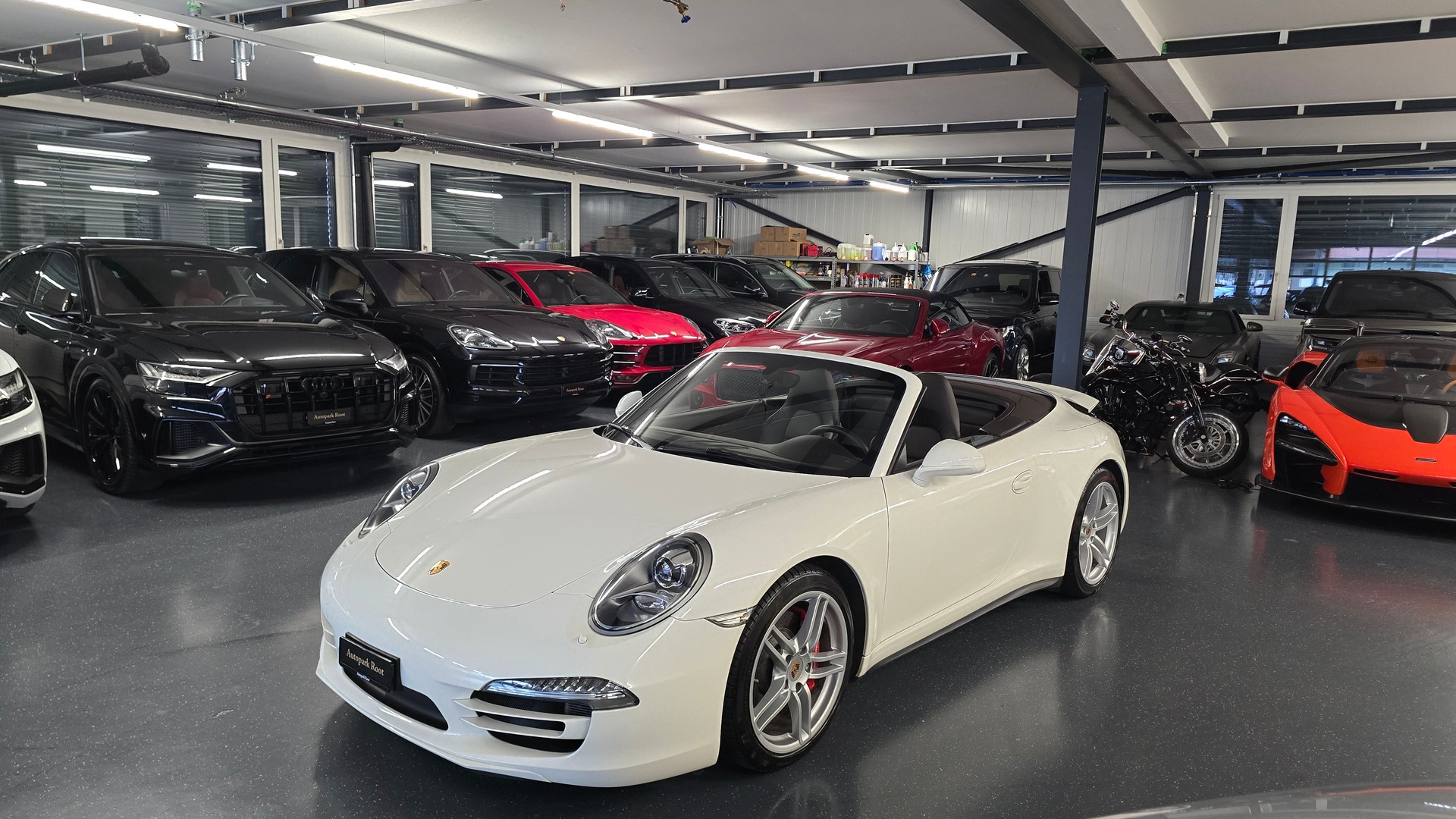PORSCHE 911 Cabrio Carrera 4S PDK-image-14