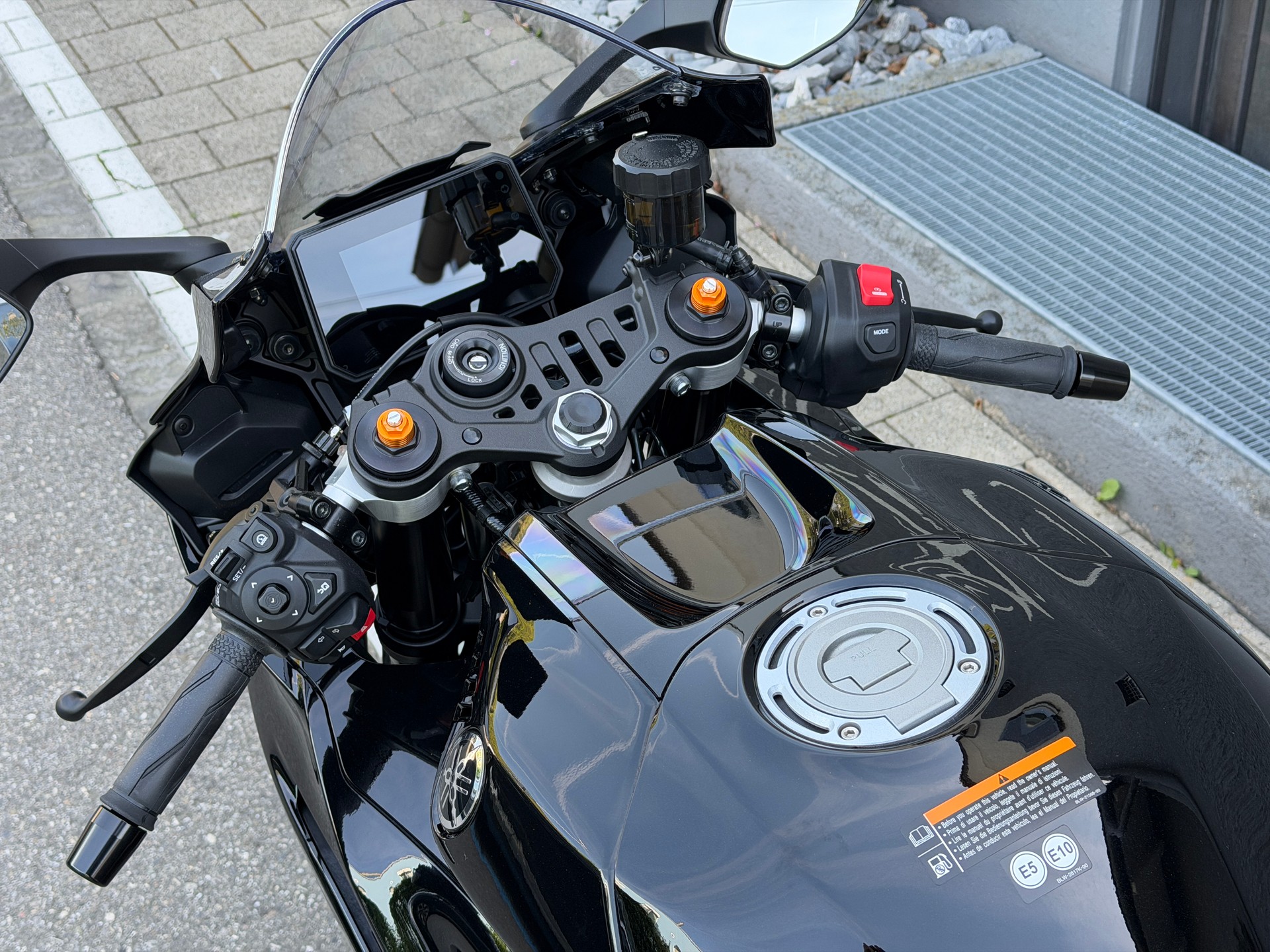 YAMAHA R7 (35kW) 2026-image-8
