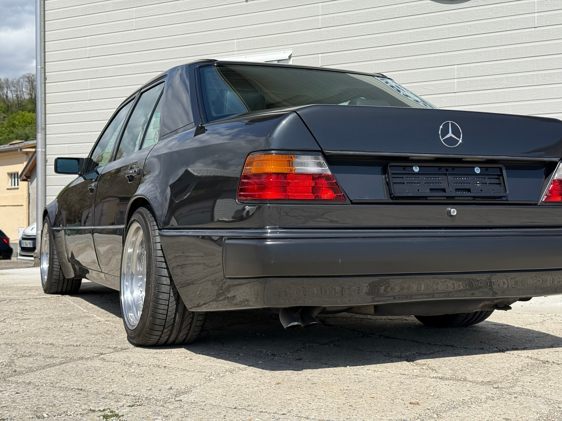 MERCEDES-BENZ 500 E Automatic-image-7
