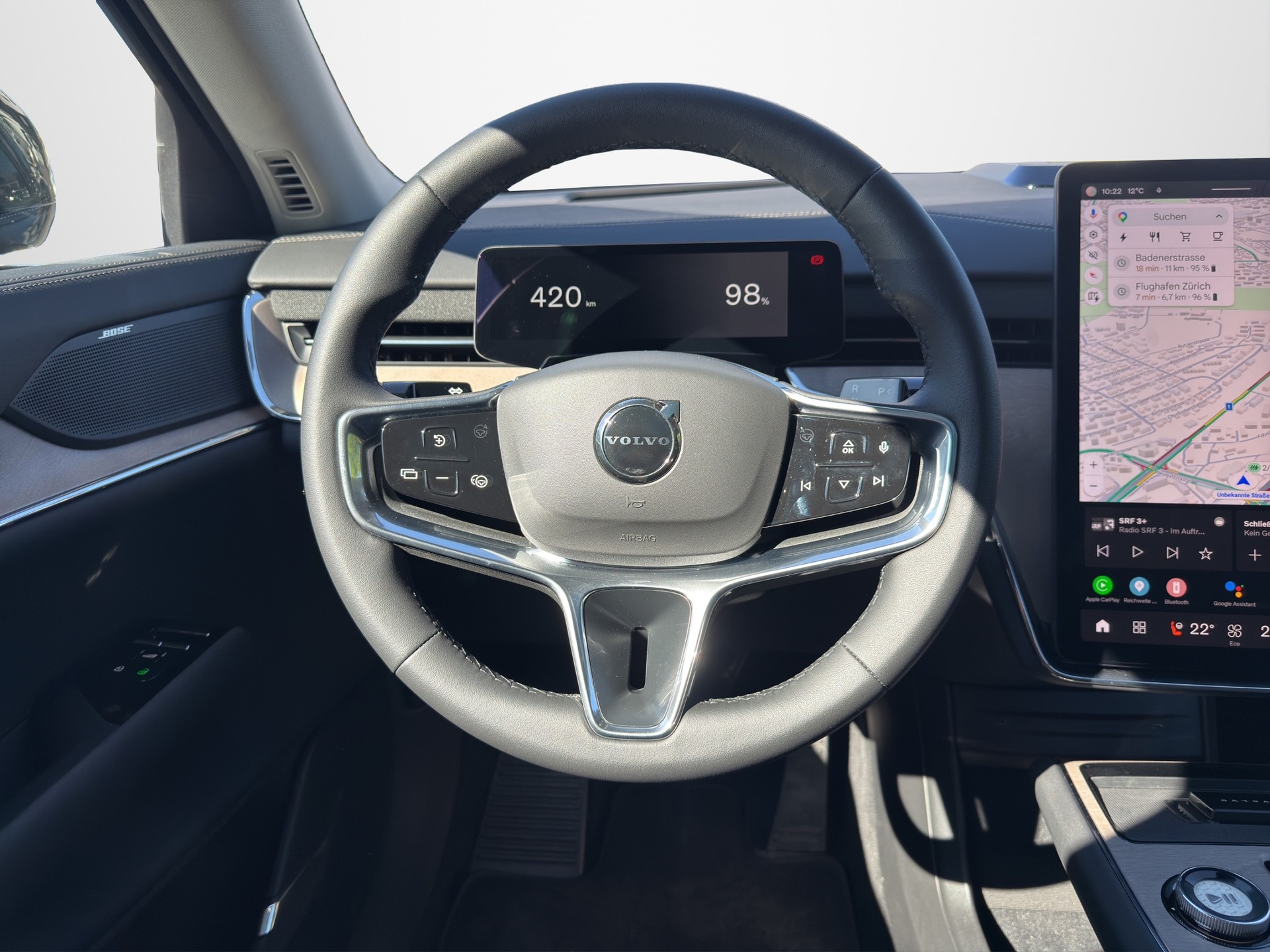 VOLVO EX90 Twin Plus AWD-image-12