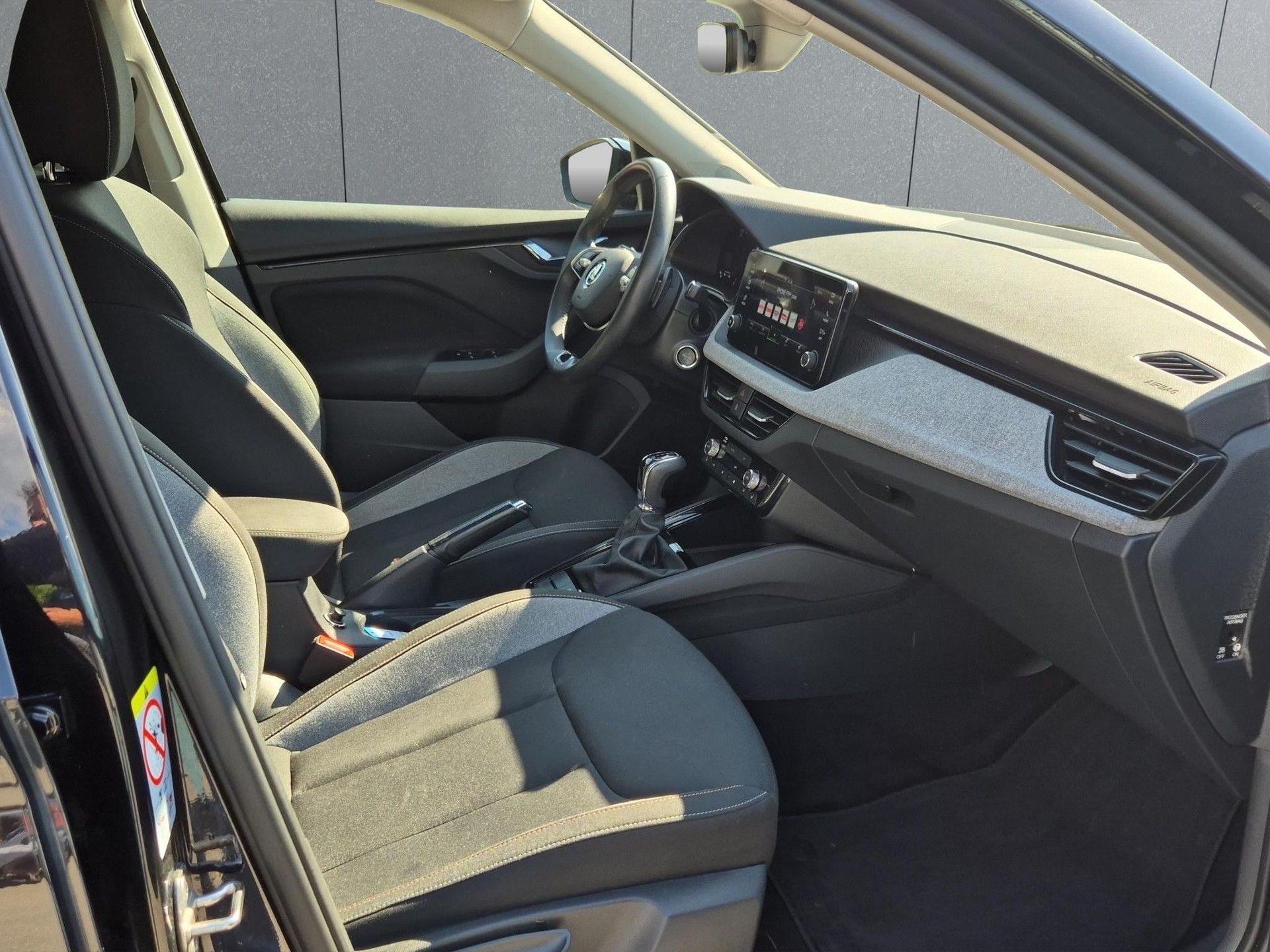 SKODA Kamiq 1.5 TSI Selection DSG-image-15
