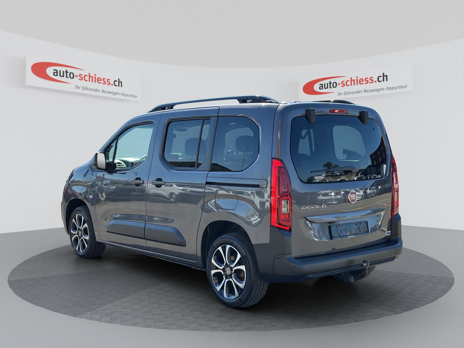 FIAT Doblo Kombi 1.5 BlueHDi-showroom-element-2