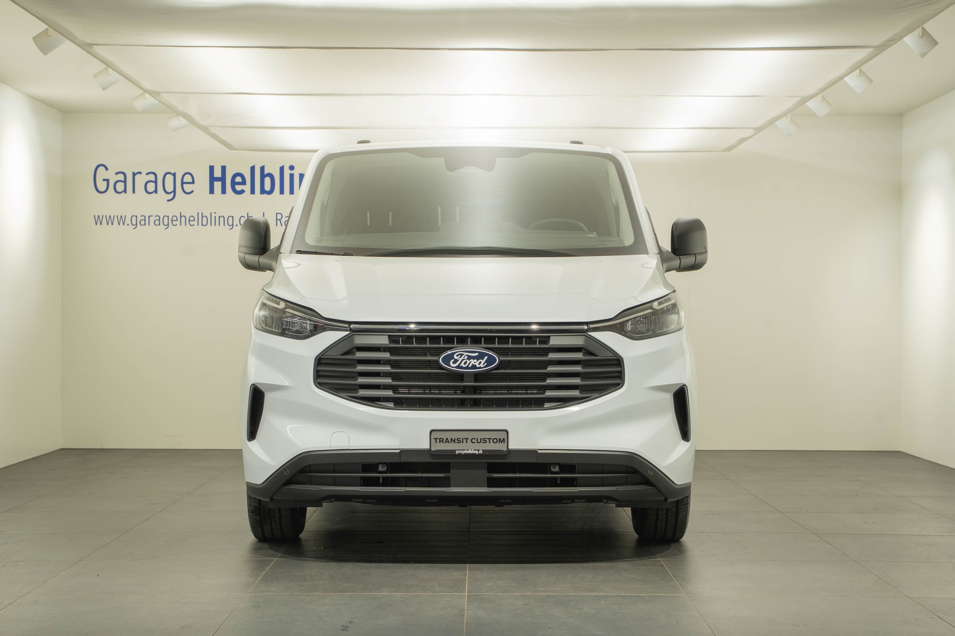 FORD Transit C Van 320 L1 2.0 EcoBlue 136 Trend-showroom-element-1