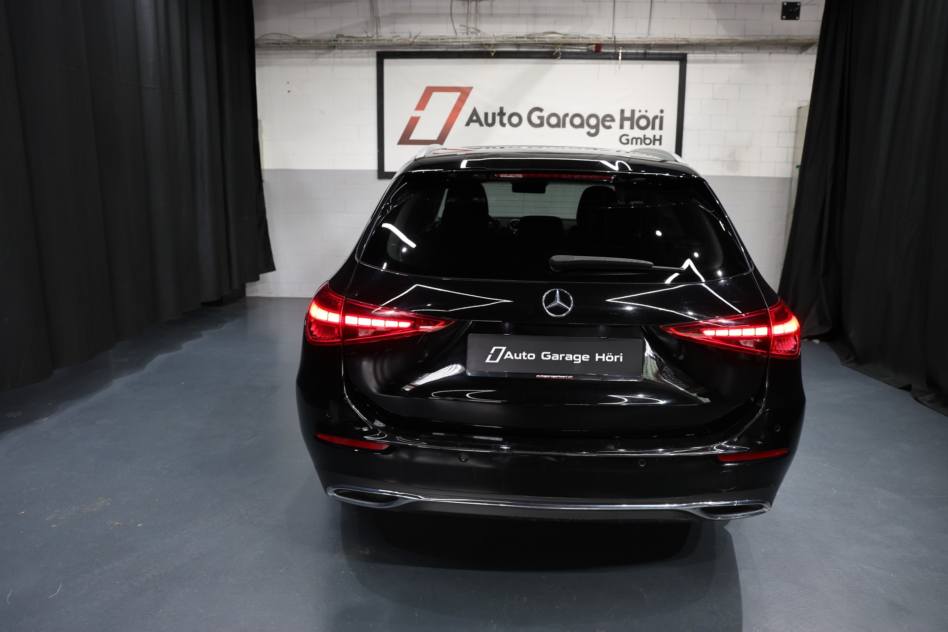 MERCEDES-BENZ C 220 d T 4Matic Avantgarde-image-11