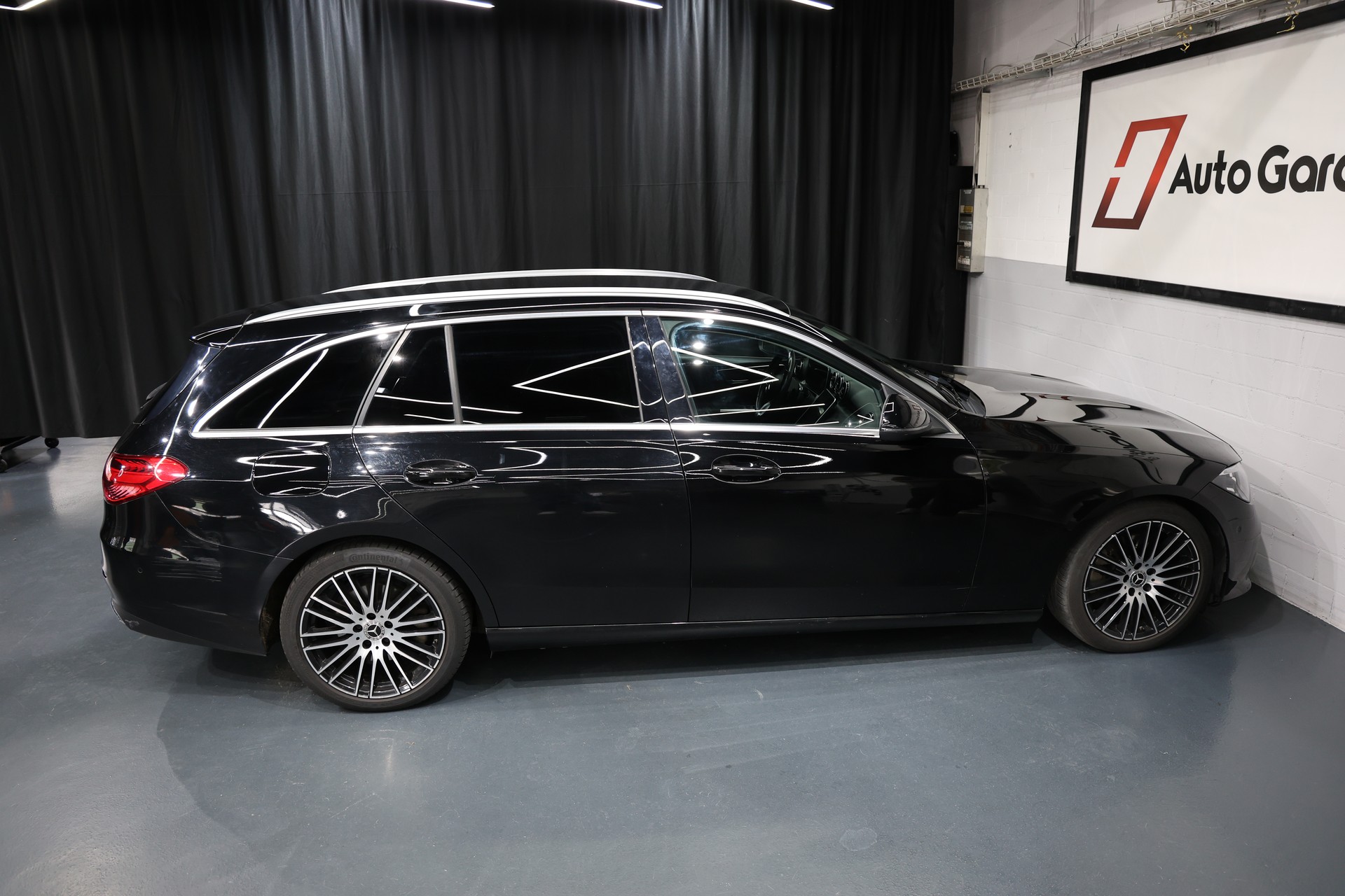 MERCEDES-BENZ C 220 d T 4Matic Avantgarde-showroom-element-2