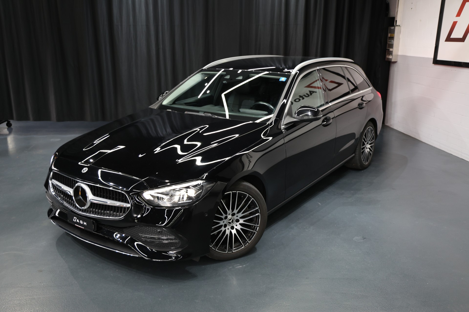 MERCEDES-BENZ C 220 d T 4Matic Avantgarde-showroom-element-1